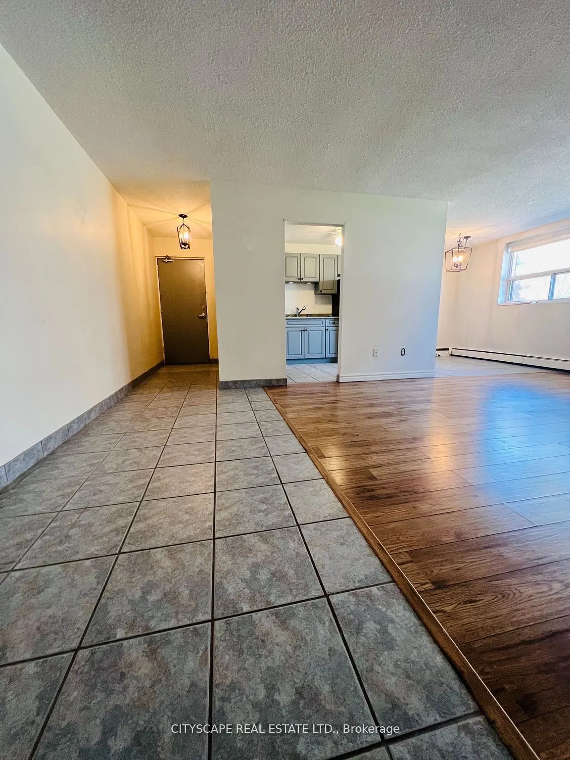 242 Oakdale Avenue, #104