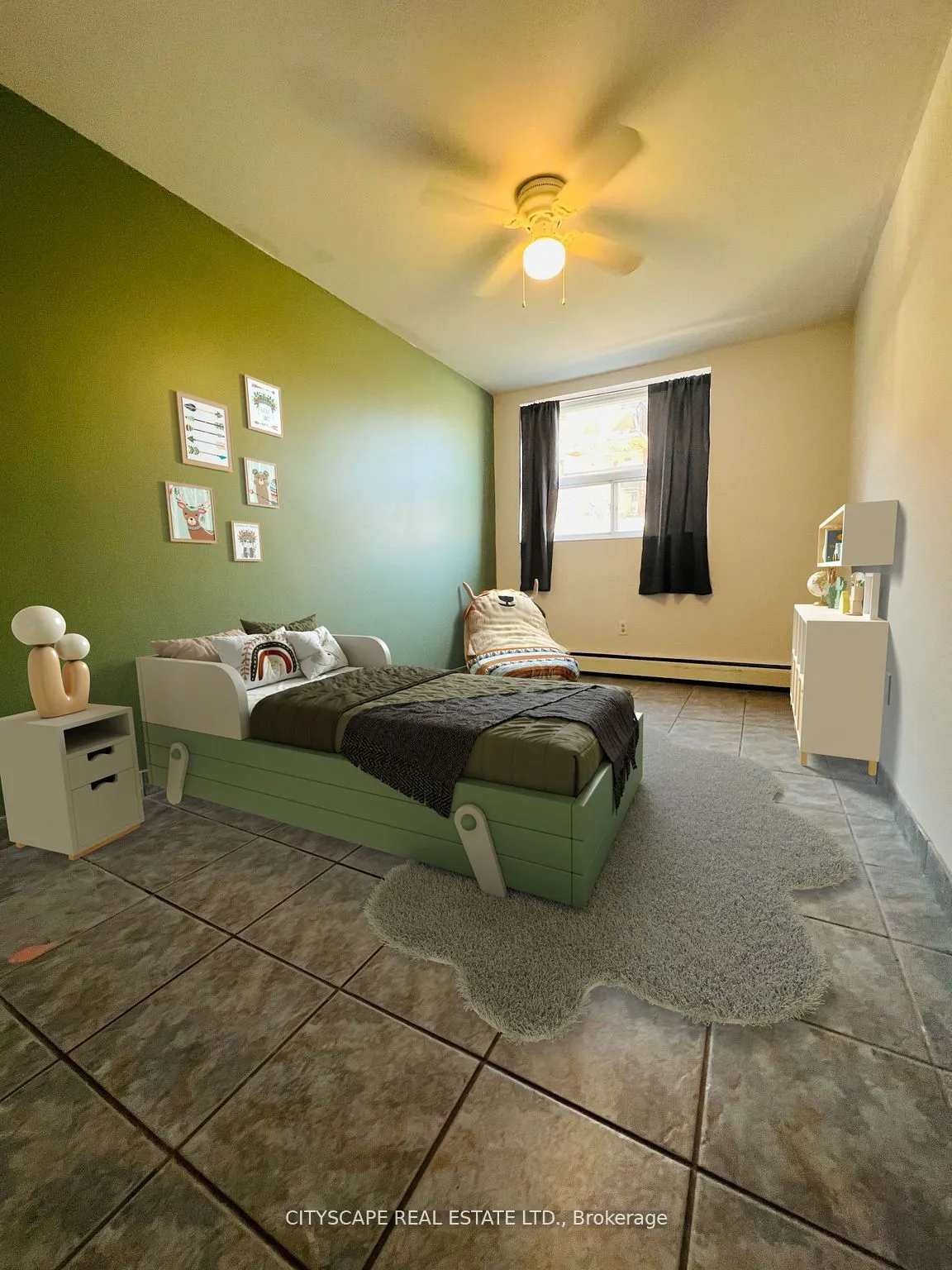 242 Oakdale Avenue, #104
