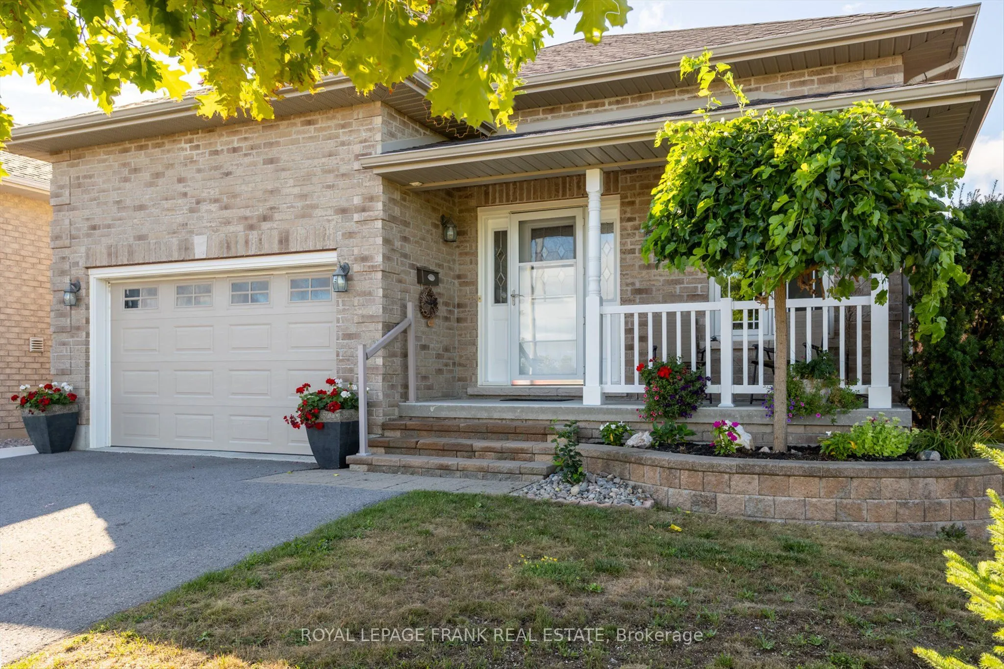 1542 Ireland Drive
