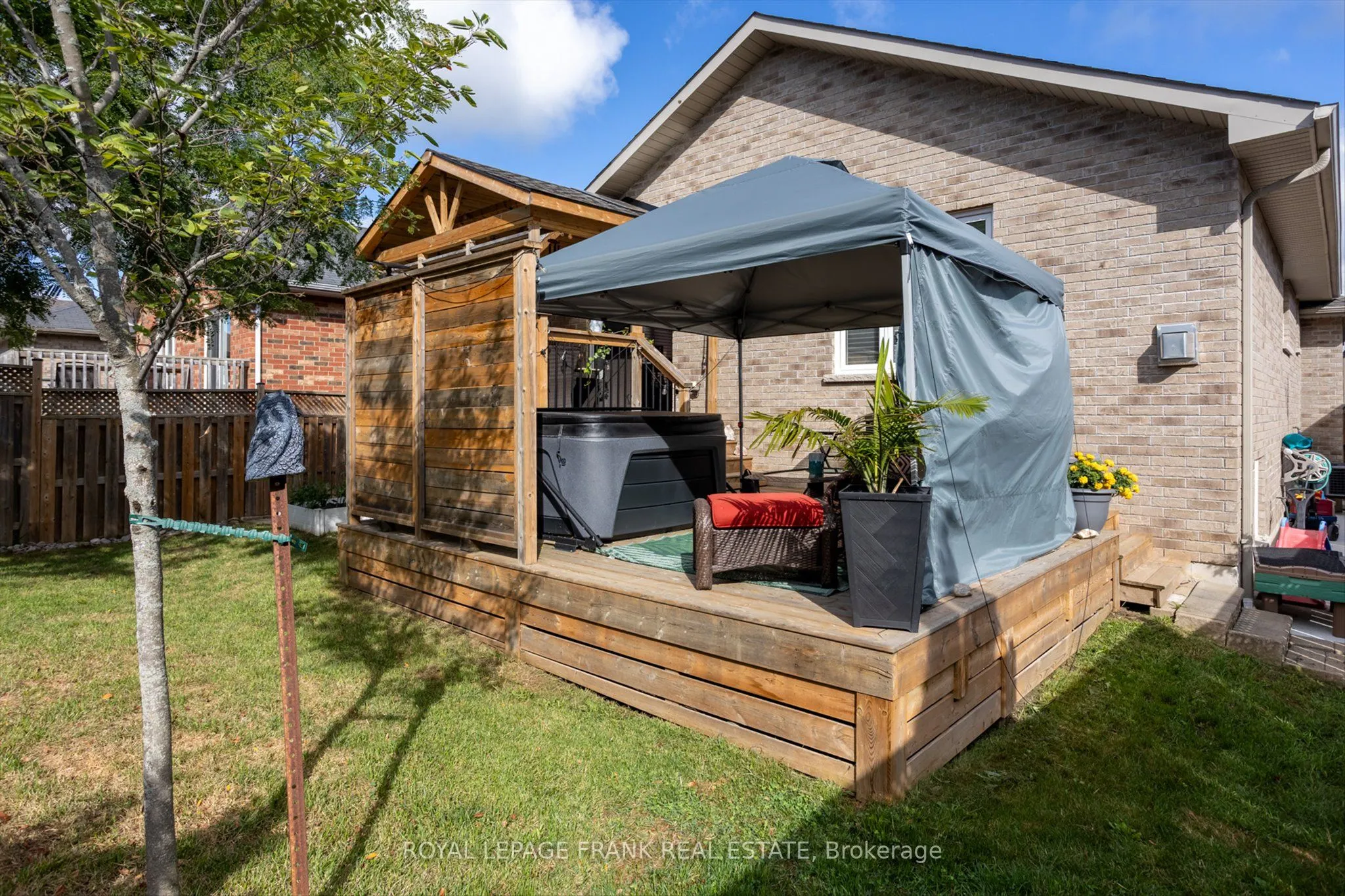 1542 Ireland Drive