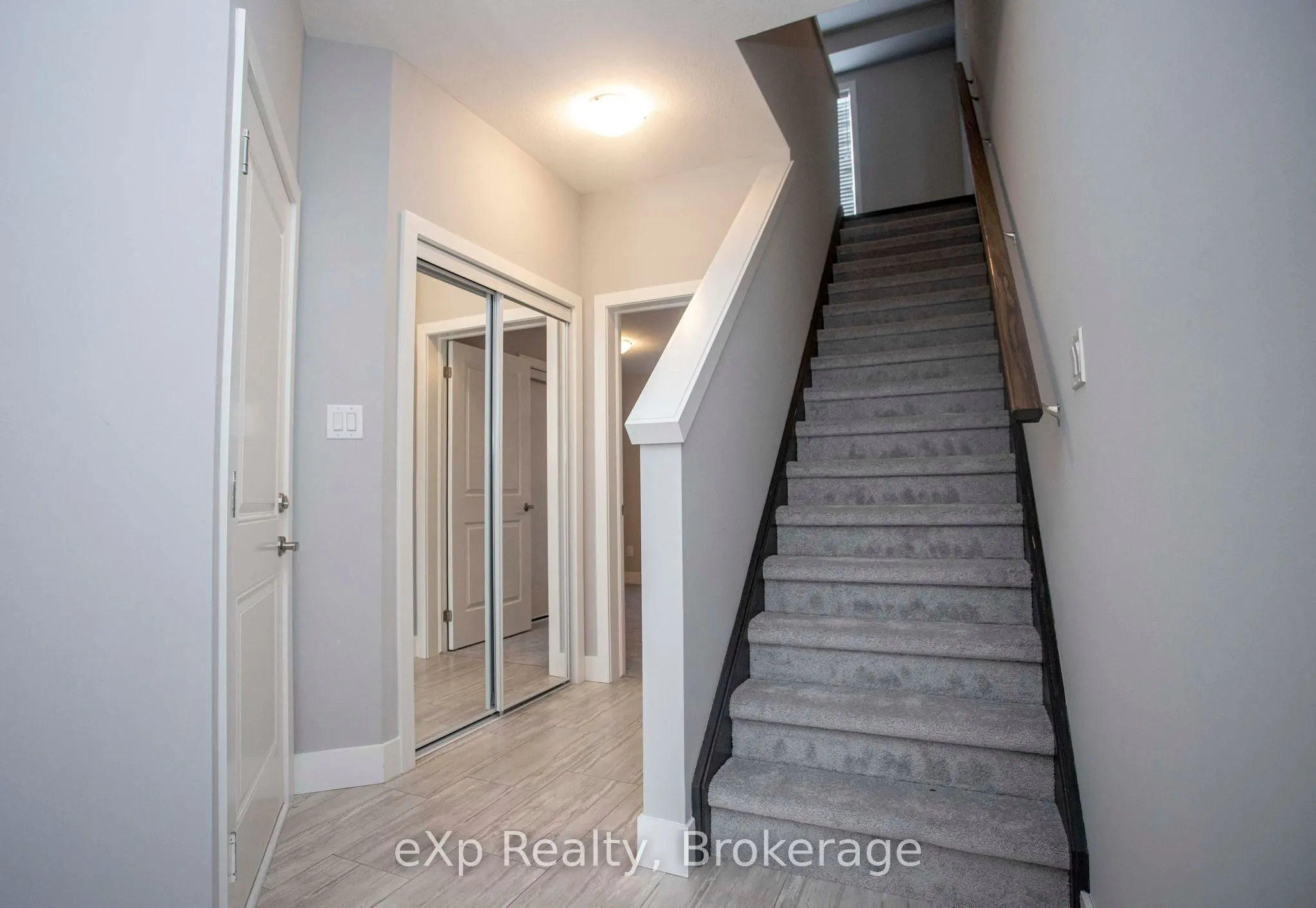 2048 Meadowgate Boulevard, #7