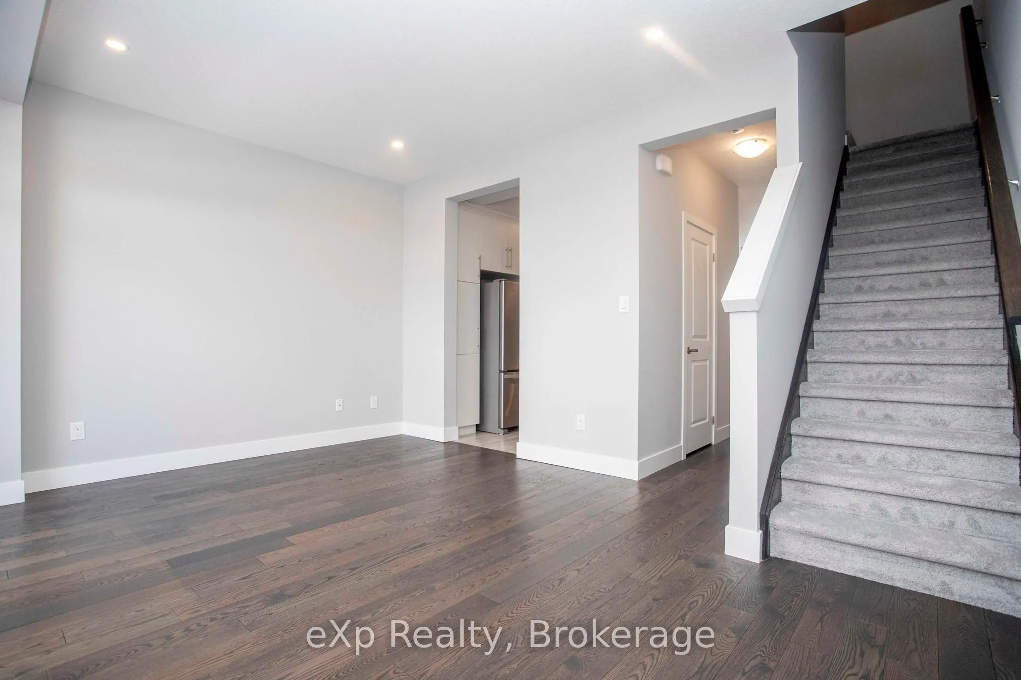 2048 Meadowgate Boulevard, #7