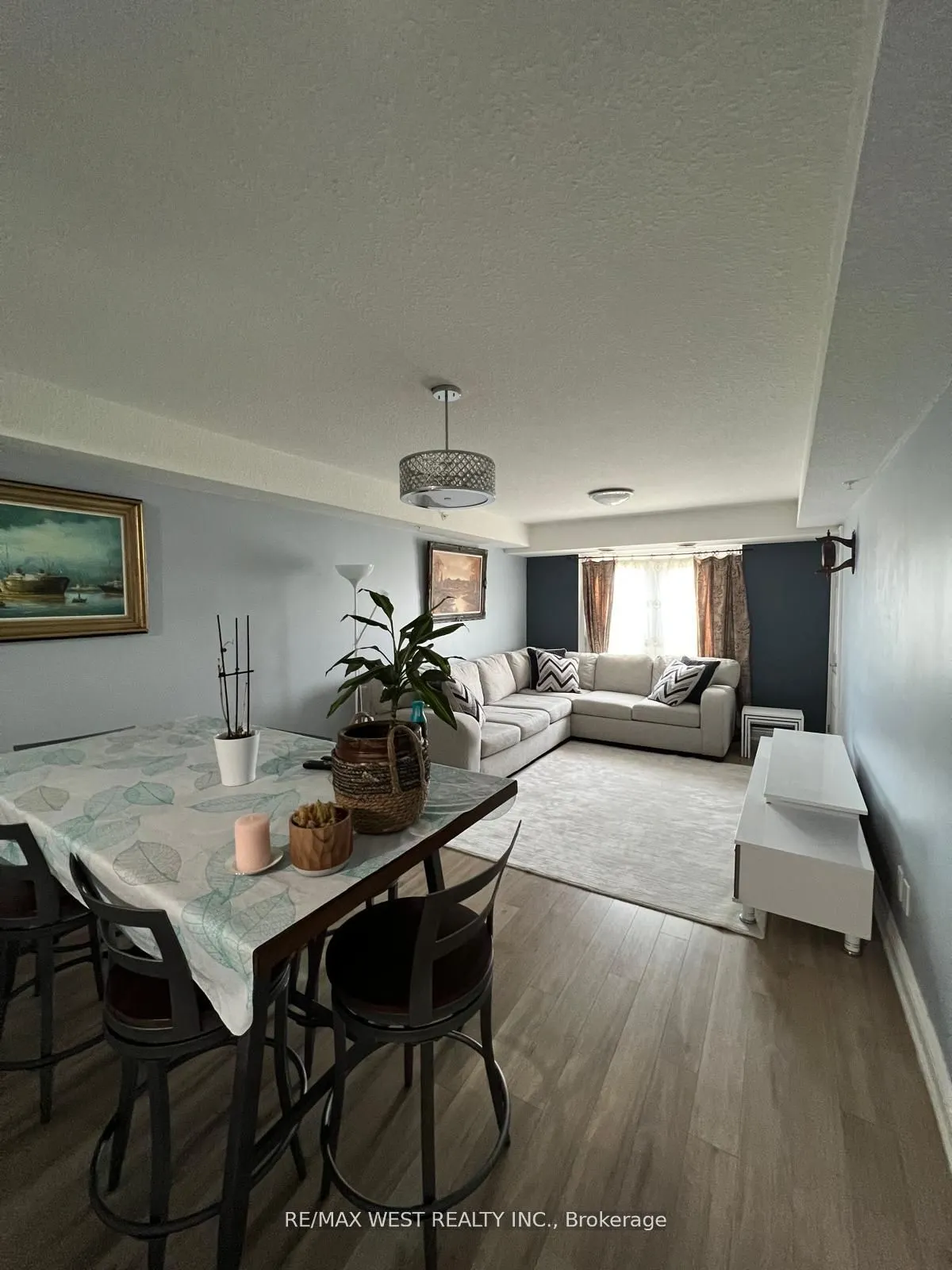 64 Frederick Drive, #401