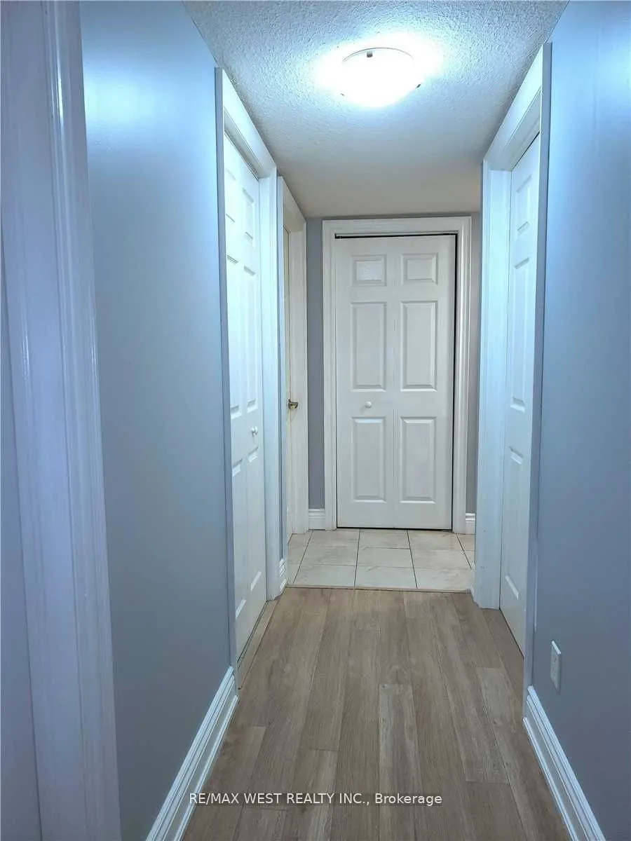 64 Frederick Drive, #401