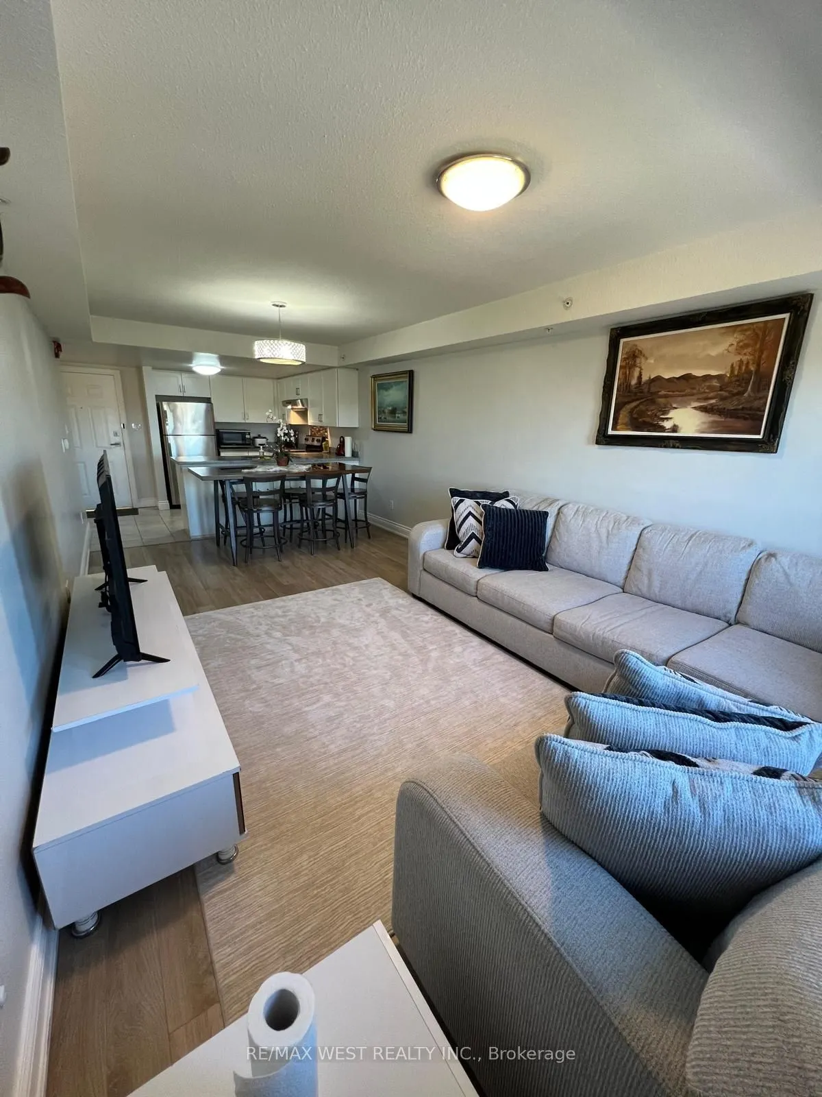 64 Frederick Drive, #401