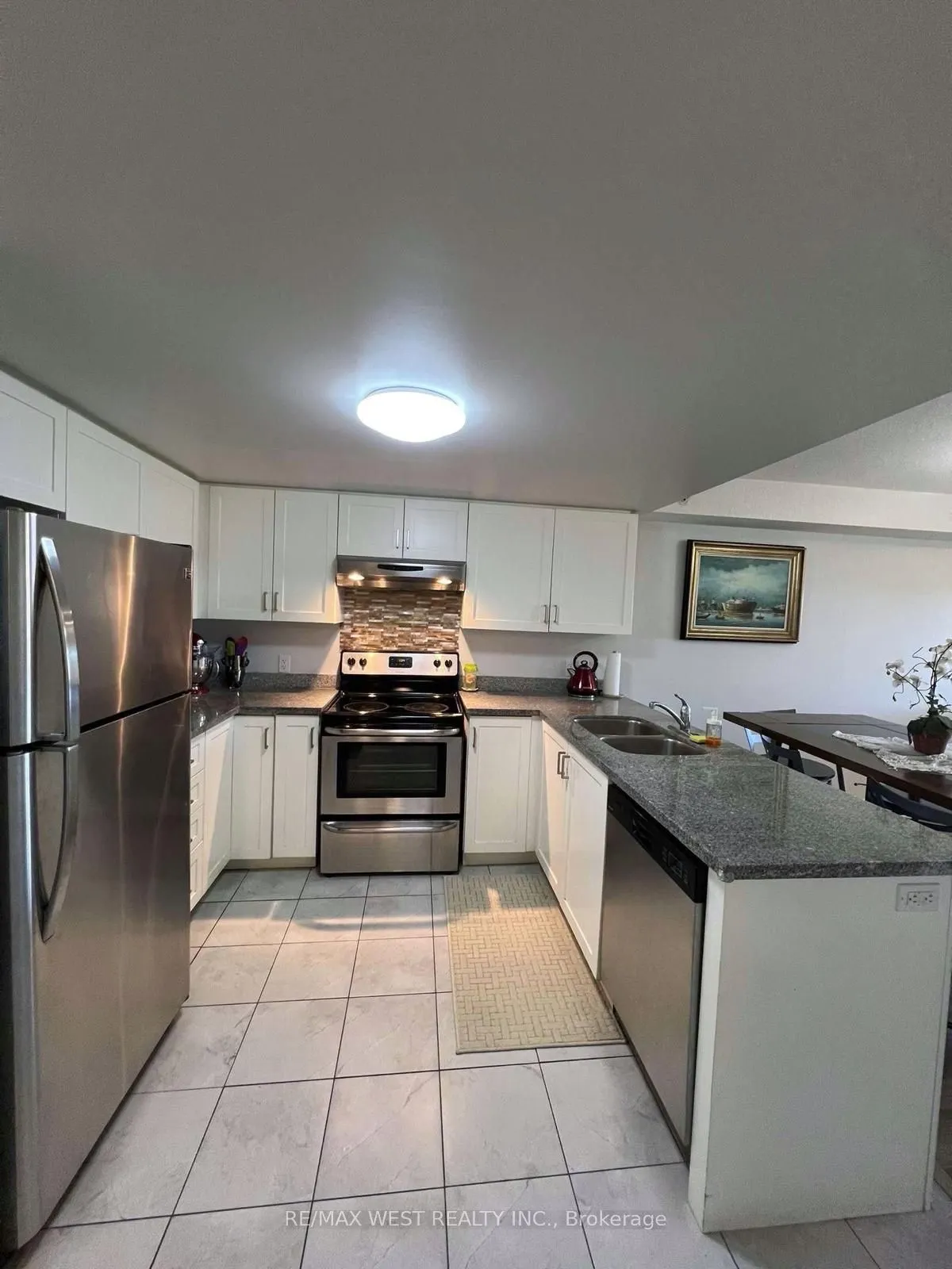 64 Frederick Drive, #401