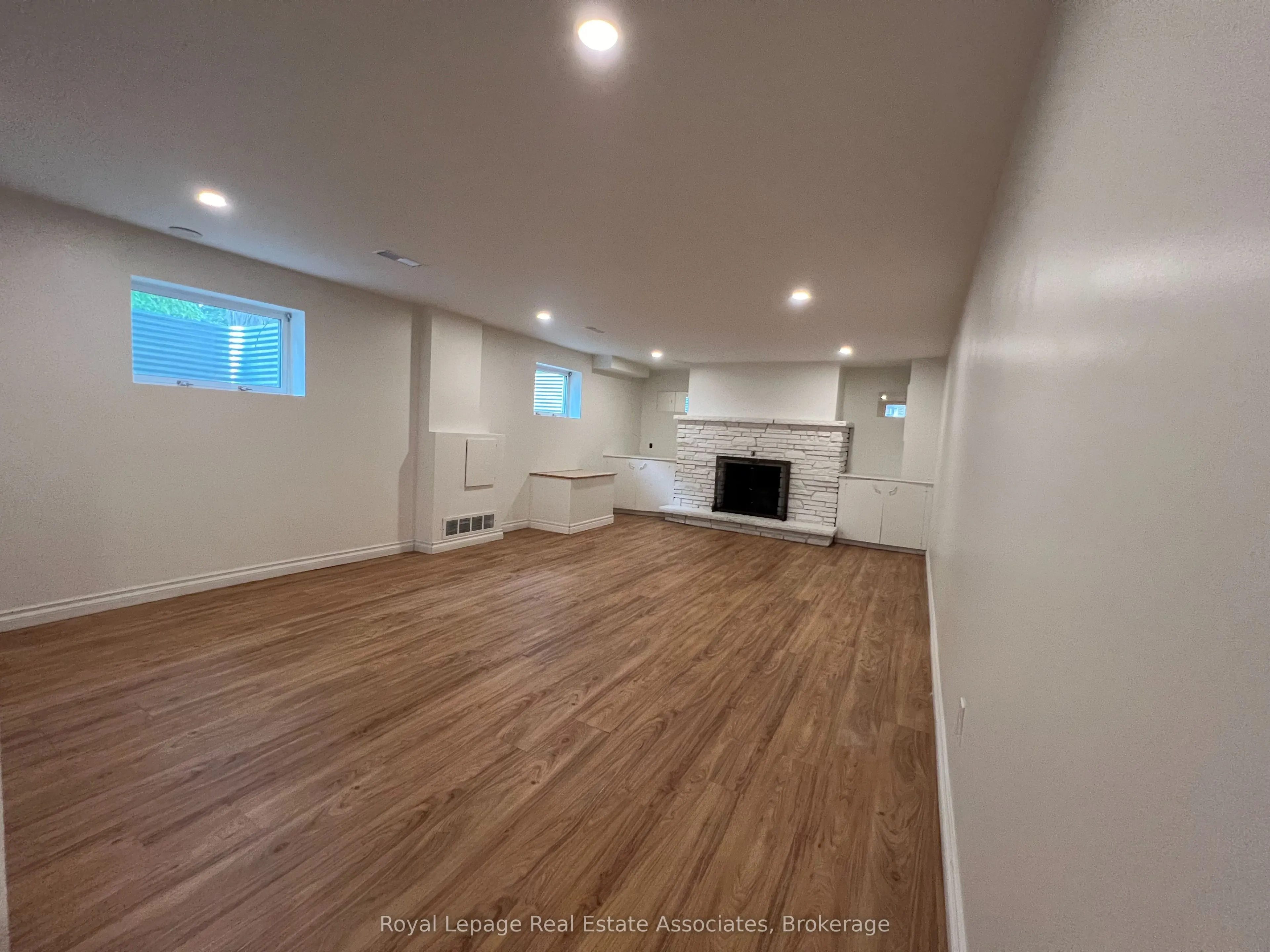 9 Collingwood Street, #Lower