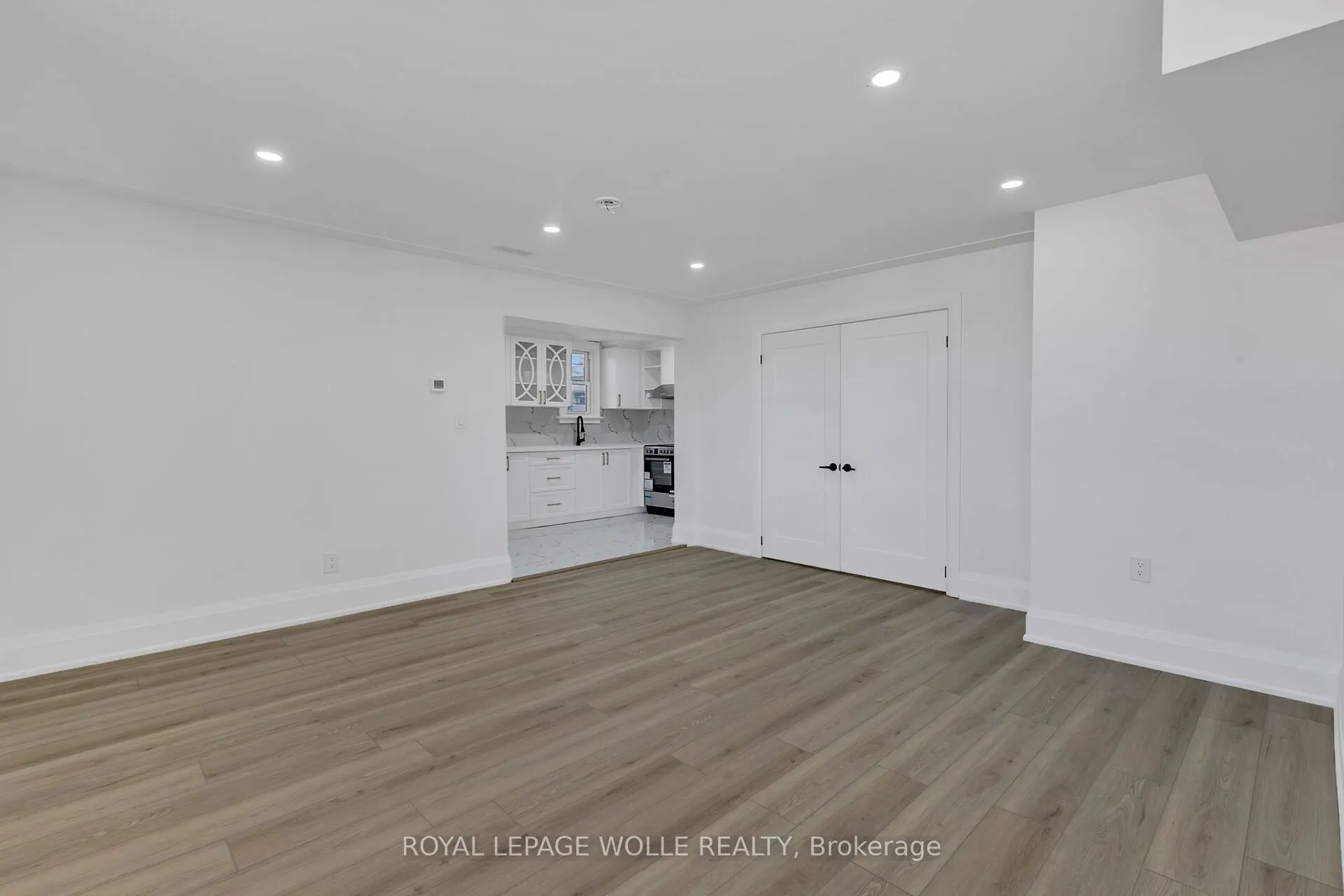 581 Lancaster Street W, #1