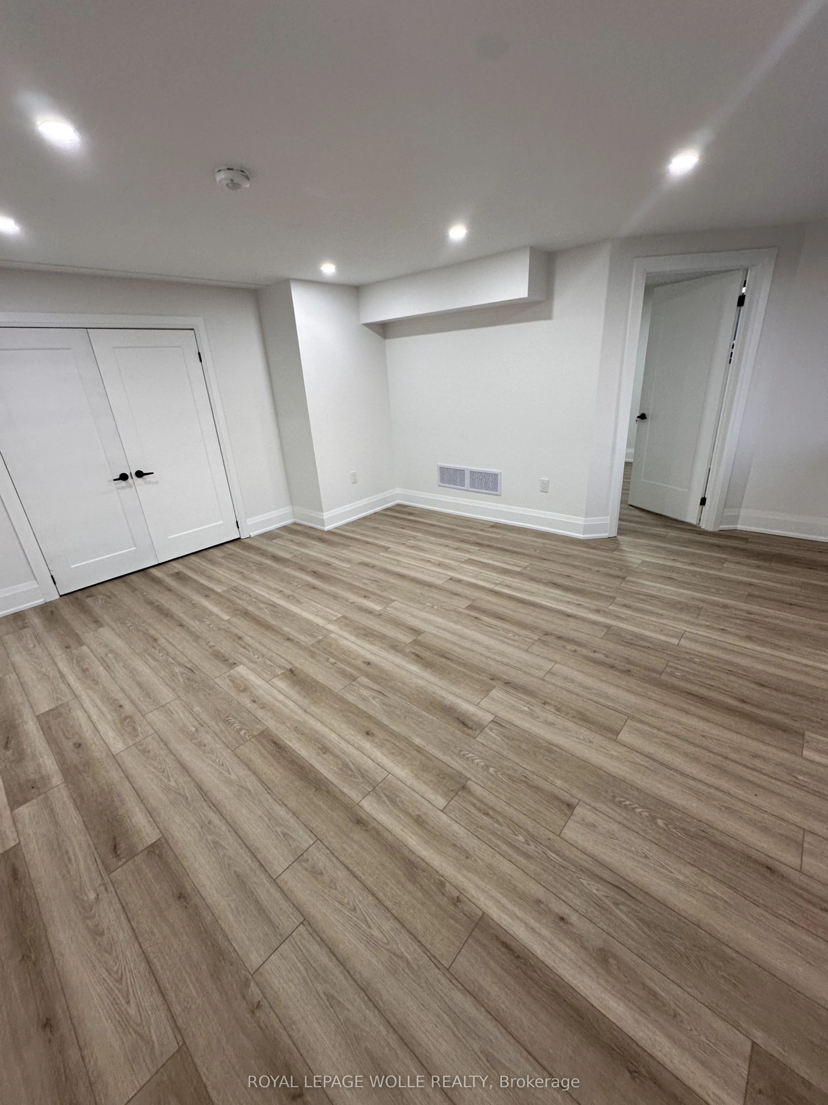 581 Lancaster Street W #1