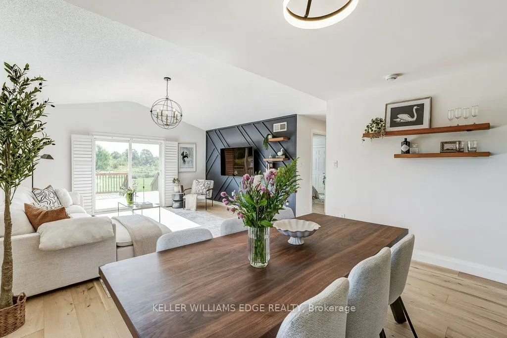 3015 South Grimsby 18 Road