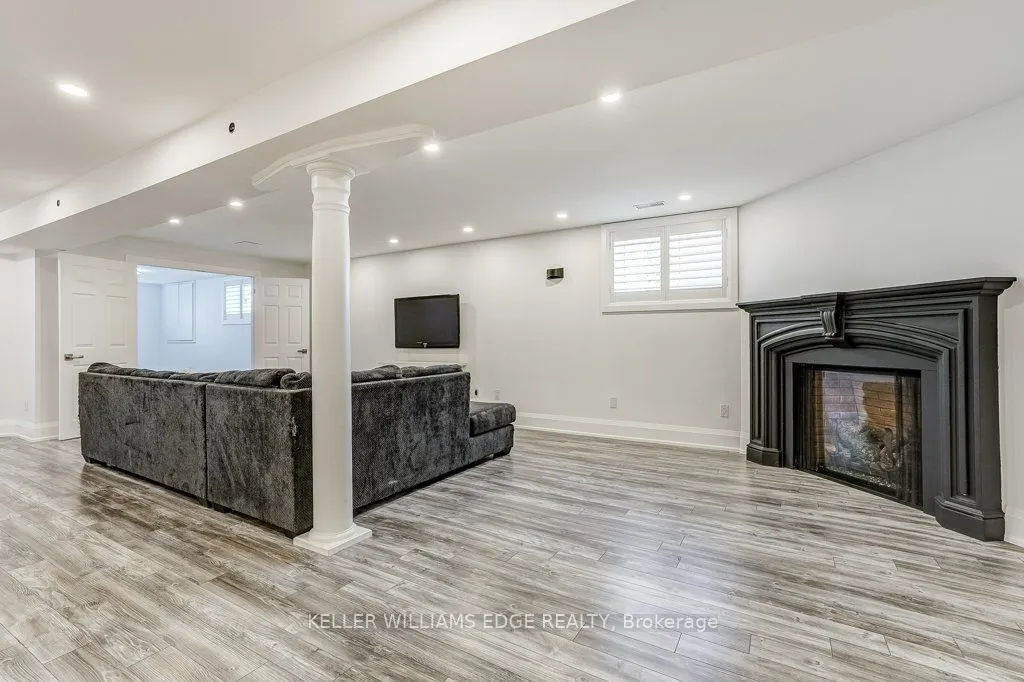 3015 South Grimsby 18 Road