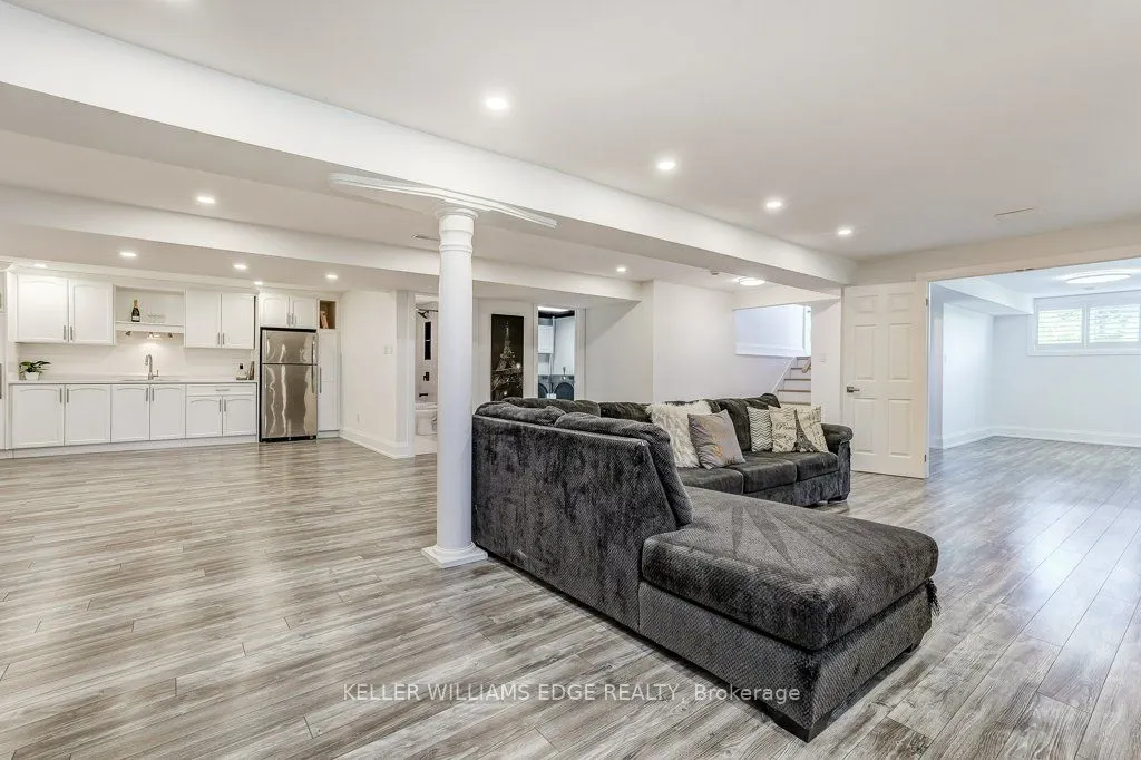 3015 South Grimsby 18 Road
