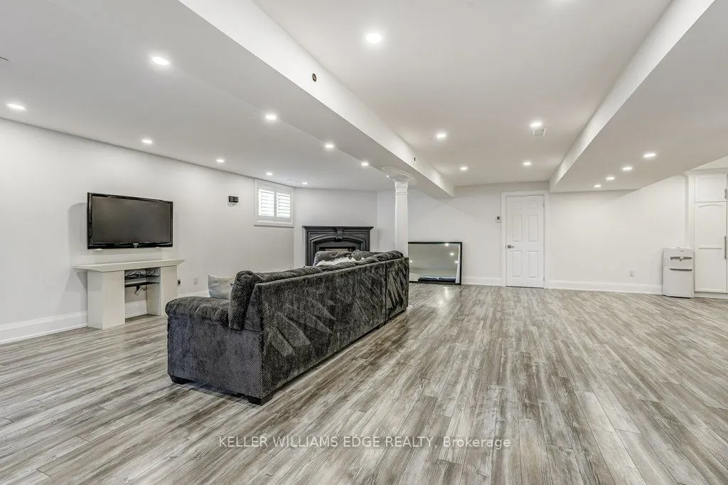 3015 South Grimsby 18 Road