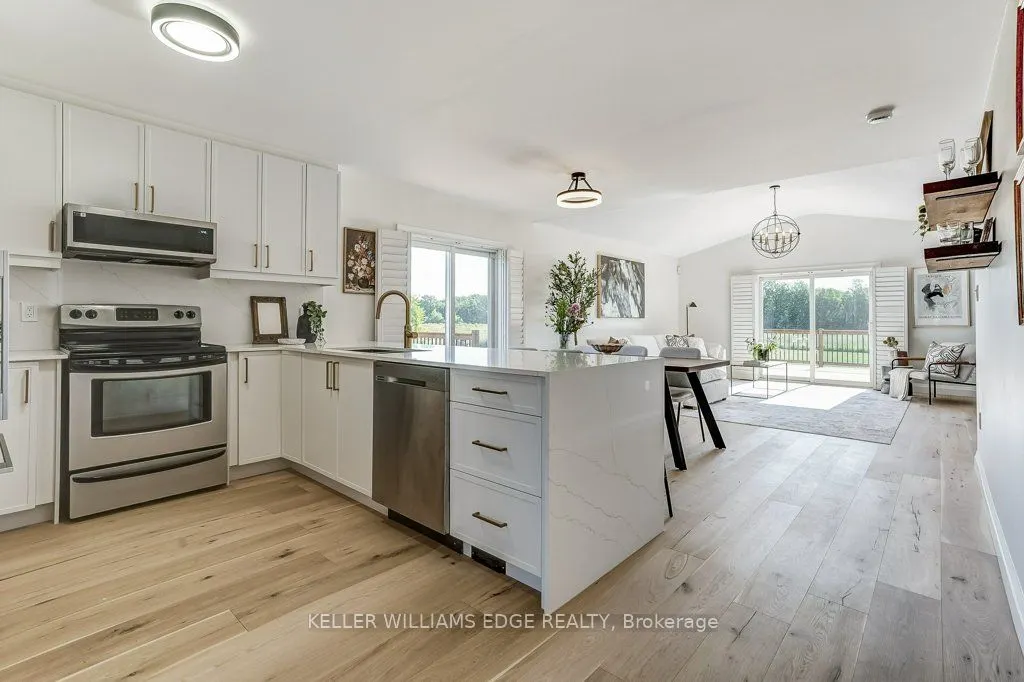 3015 South Grimsby 18 Road