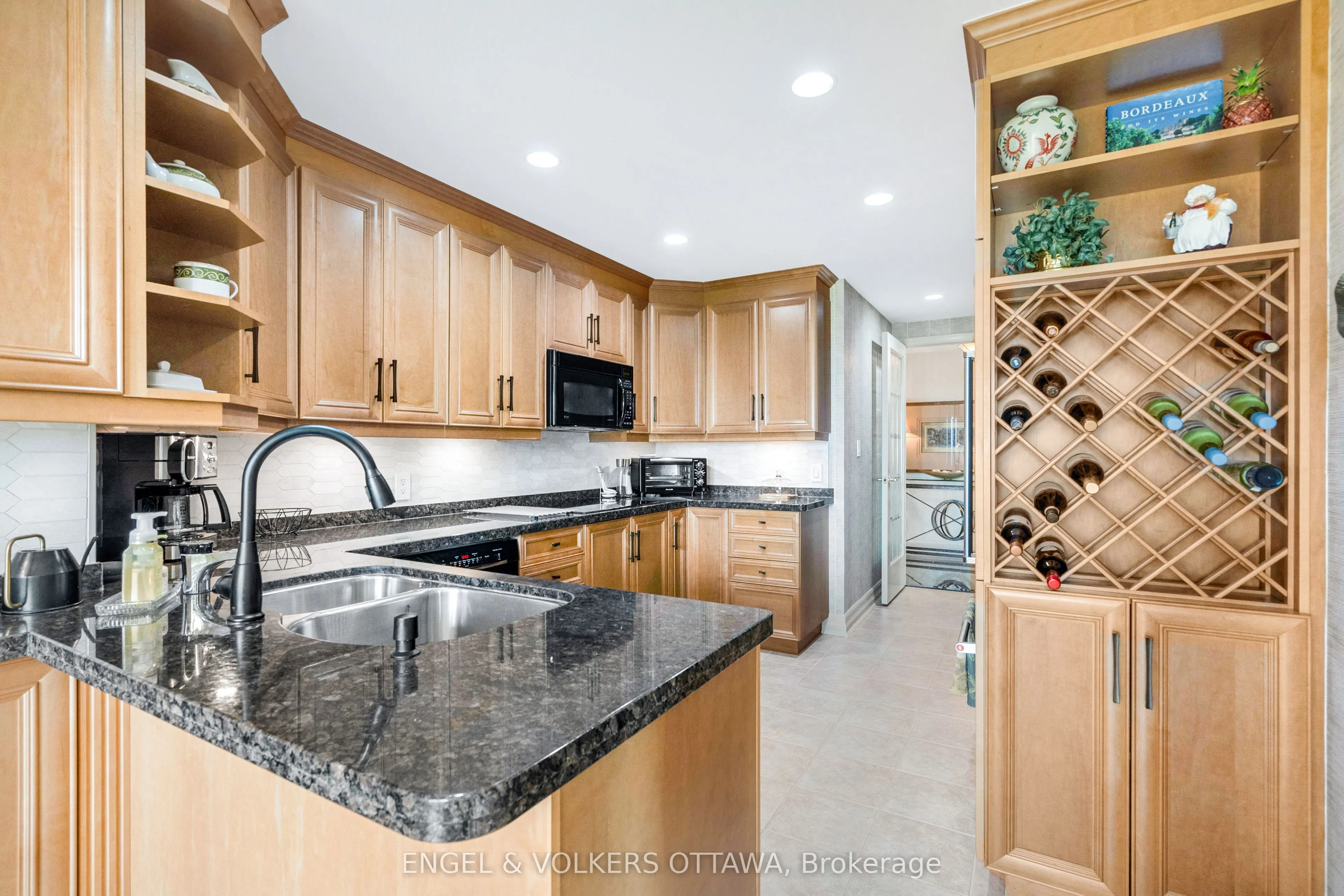 3590 Rivergate Way, #903