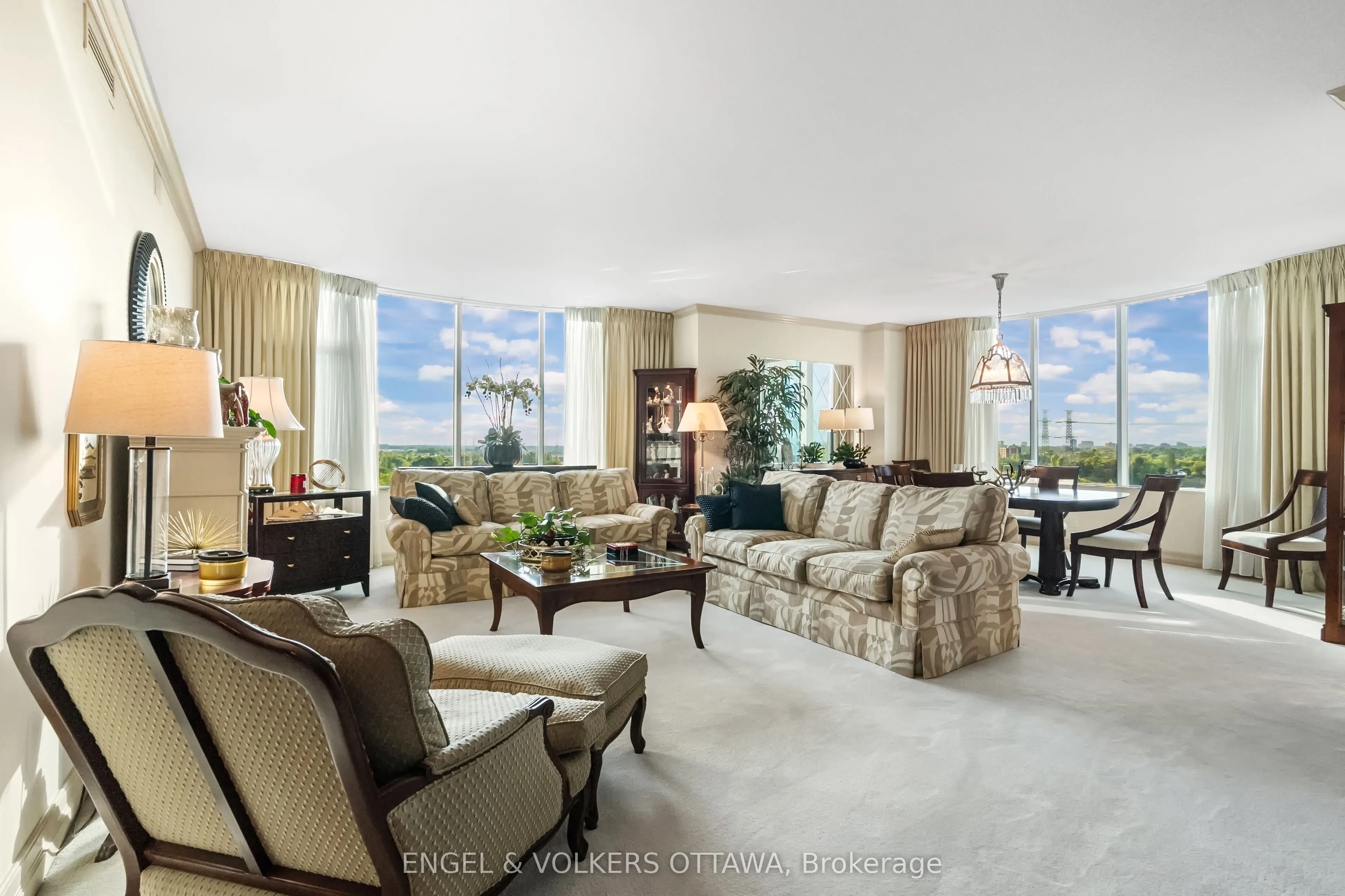 3590 Rivergate Way, #903
