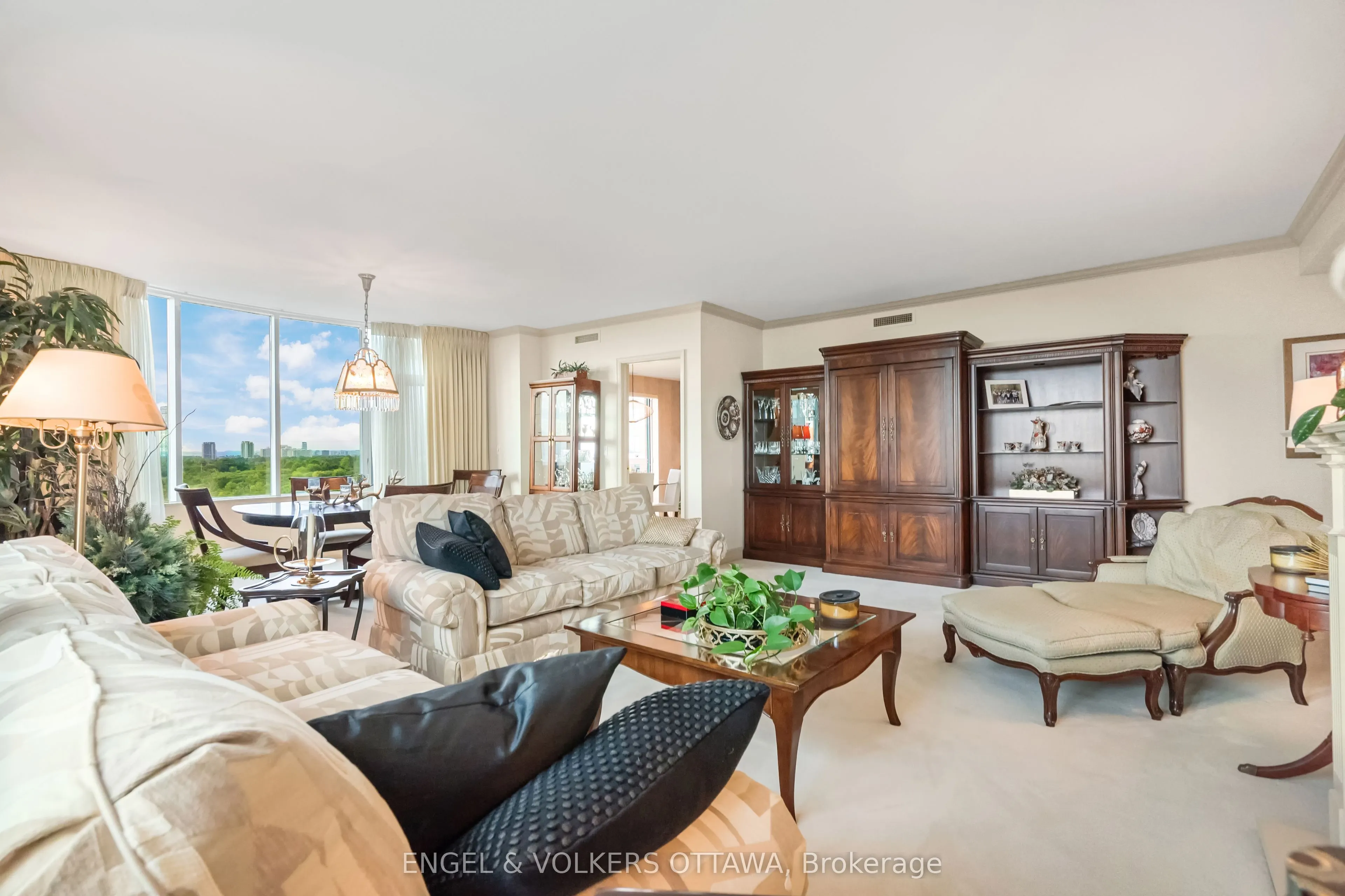 3590 Rivergate Way, #903