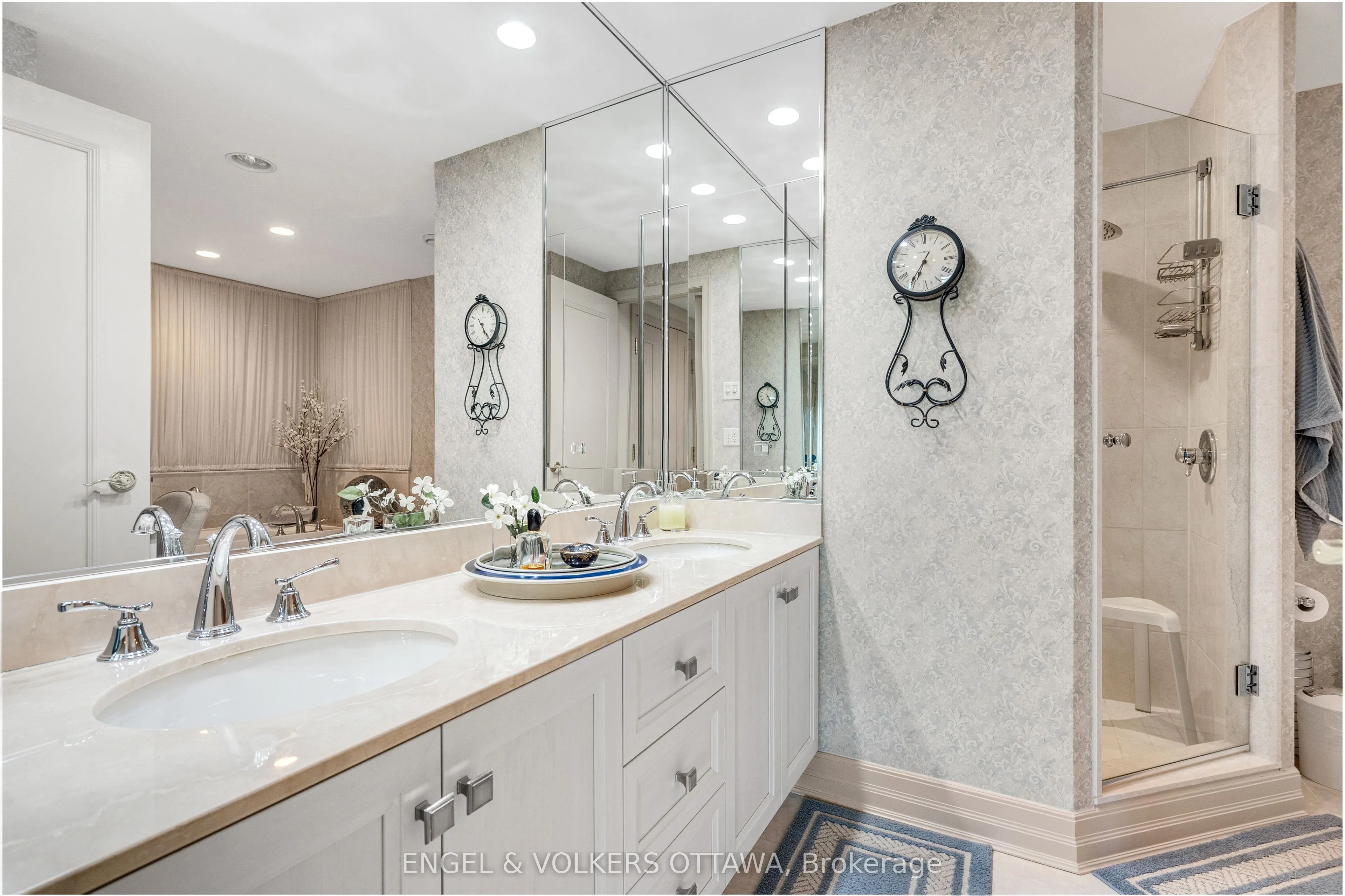 3590 Rivergate Way, #903
