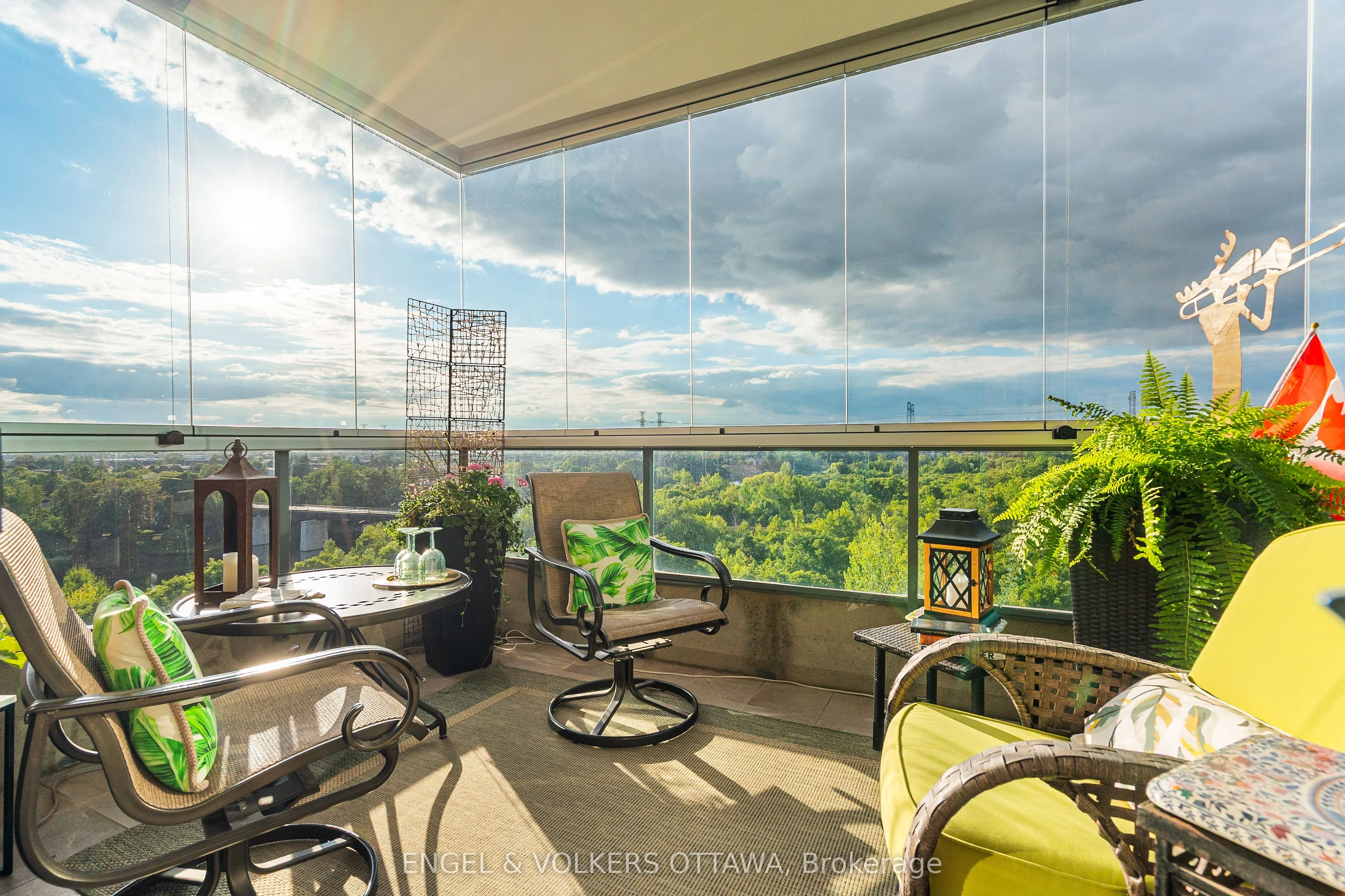 3590 Rivergate Way, #903