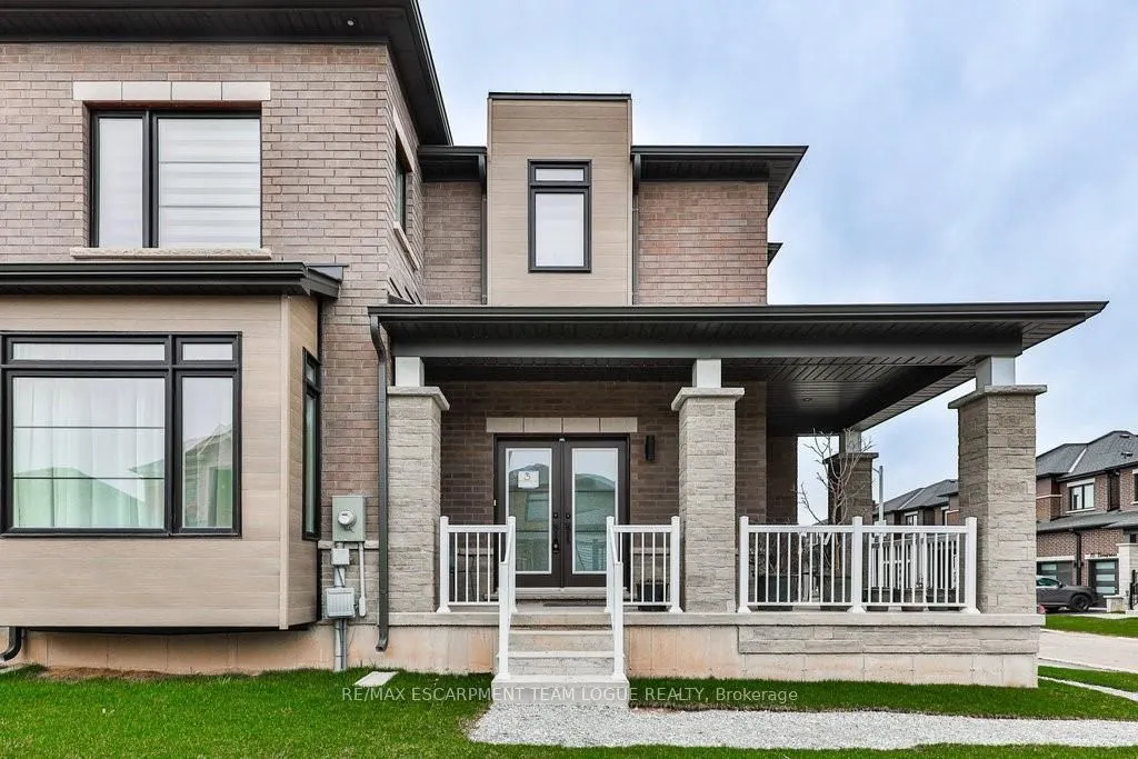 3 Bentgrass Drive