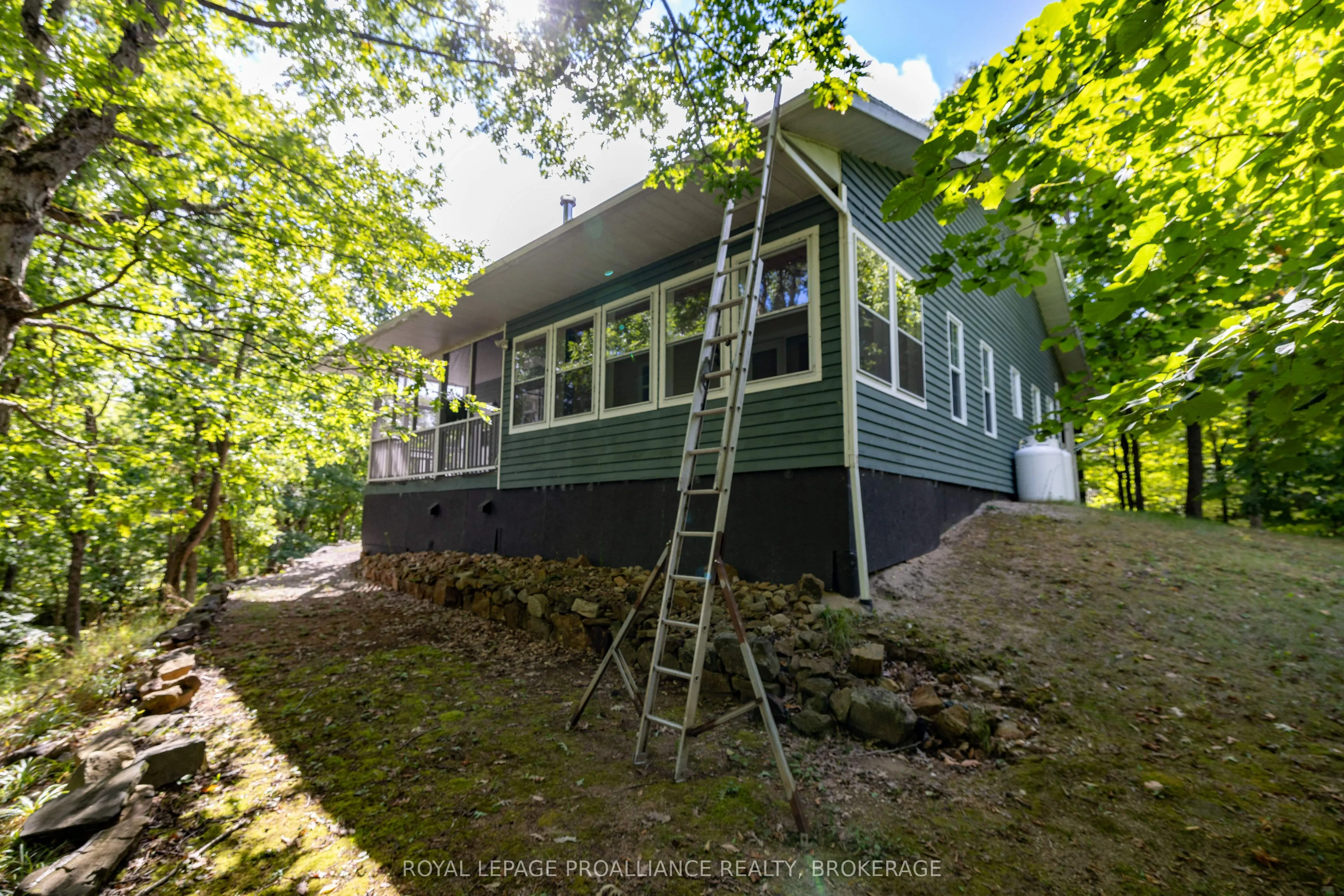 1208 Warrington Road