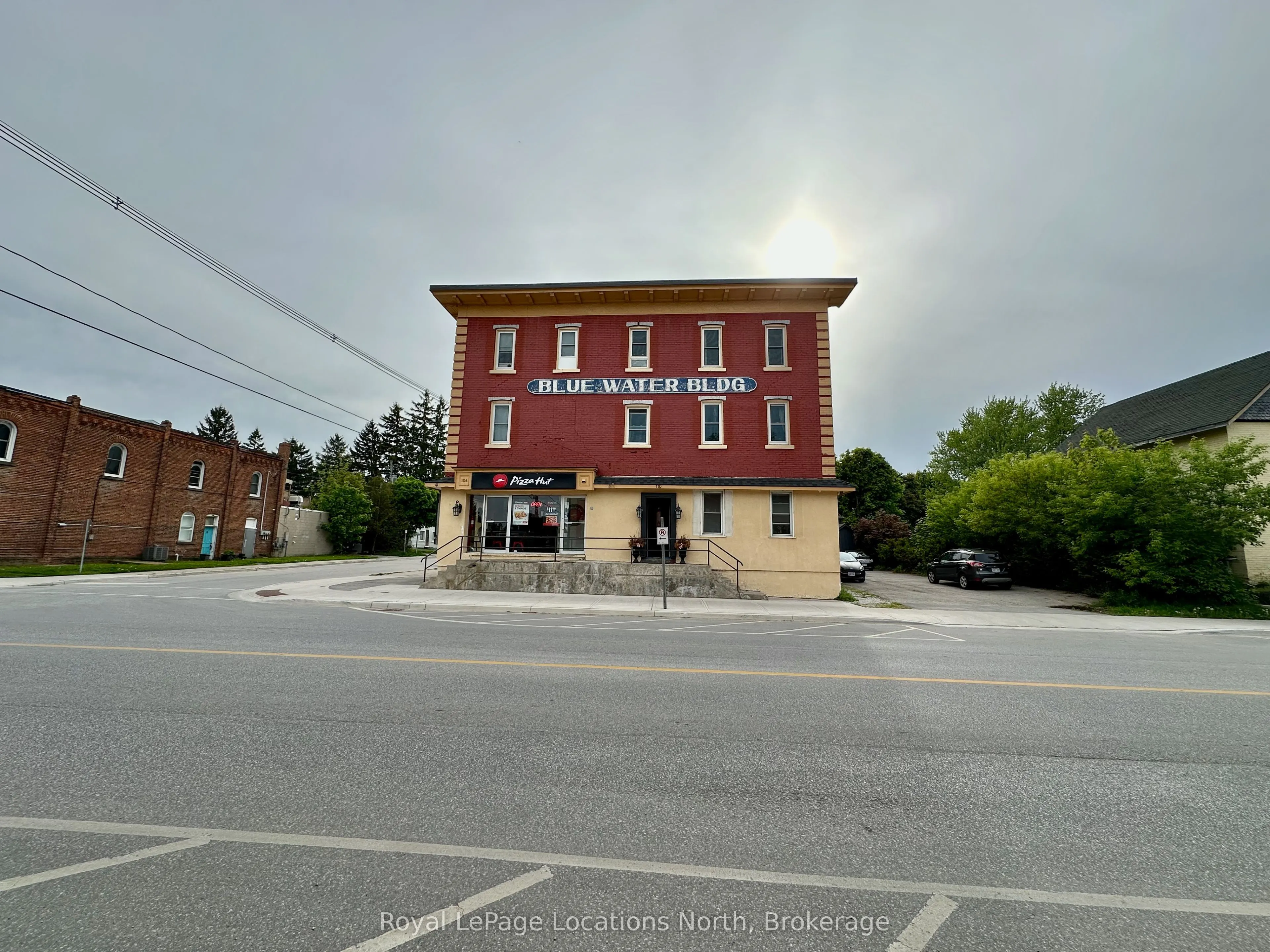 110 Sykes Street N, #204