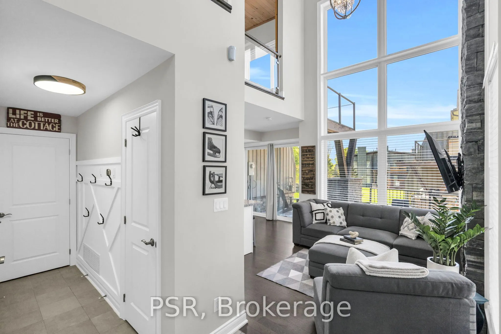 44 Carrick Trail