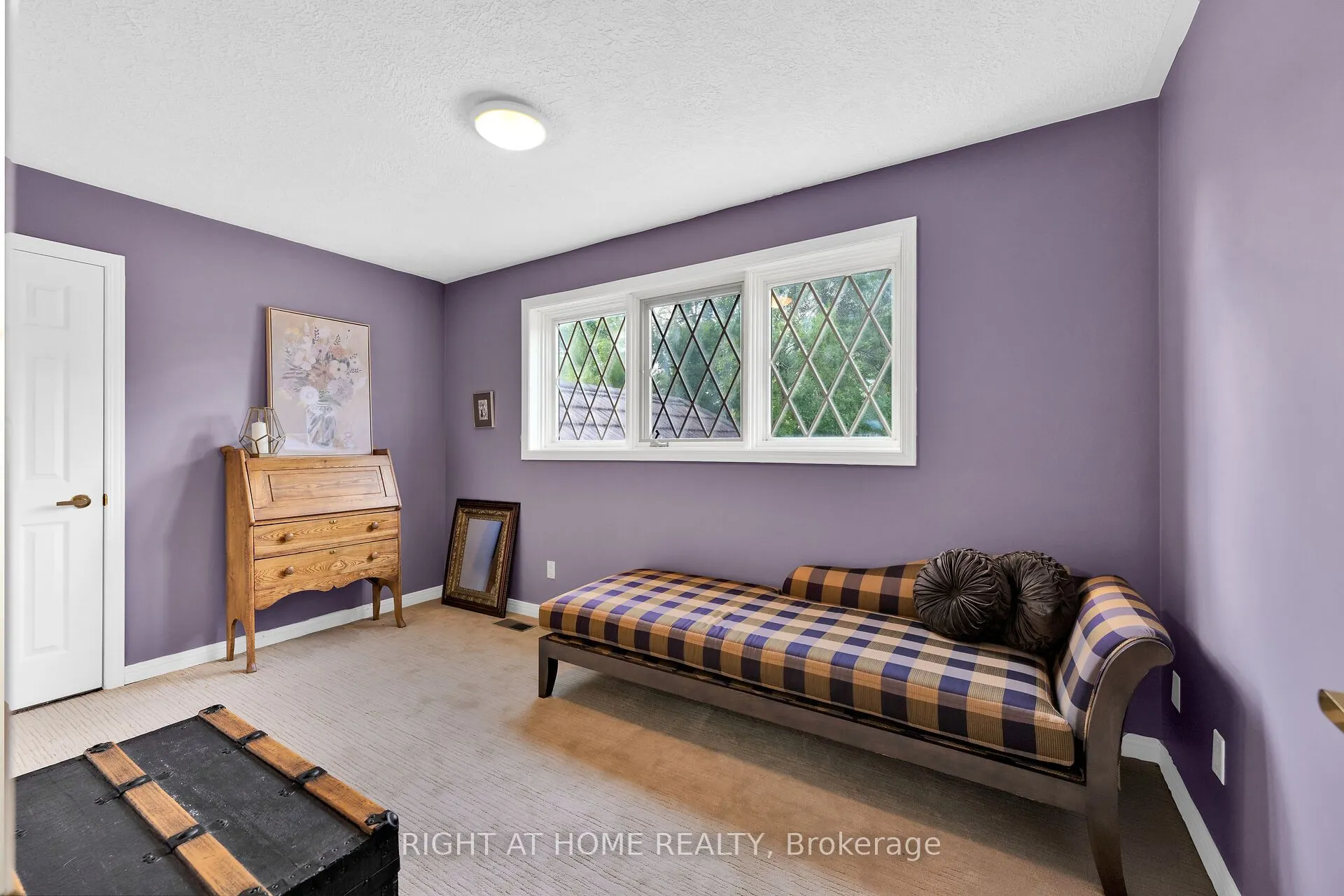 33 Walnut Drive