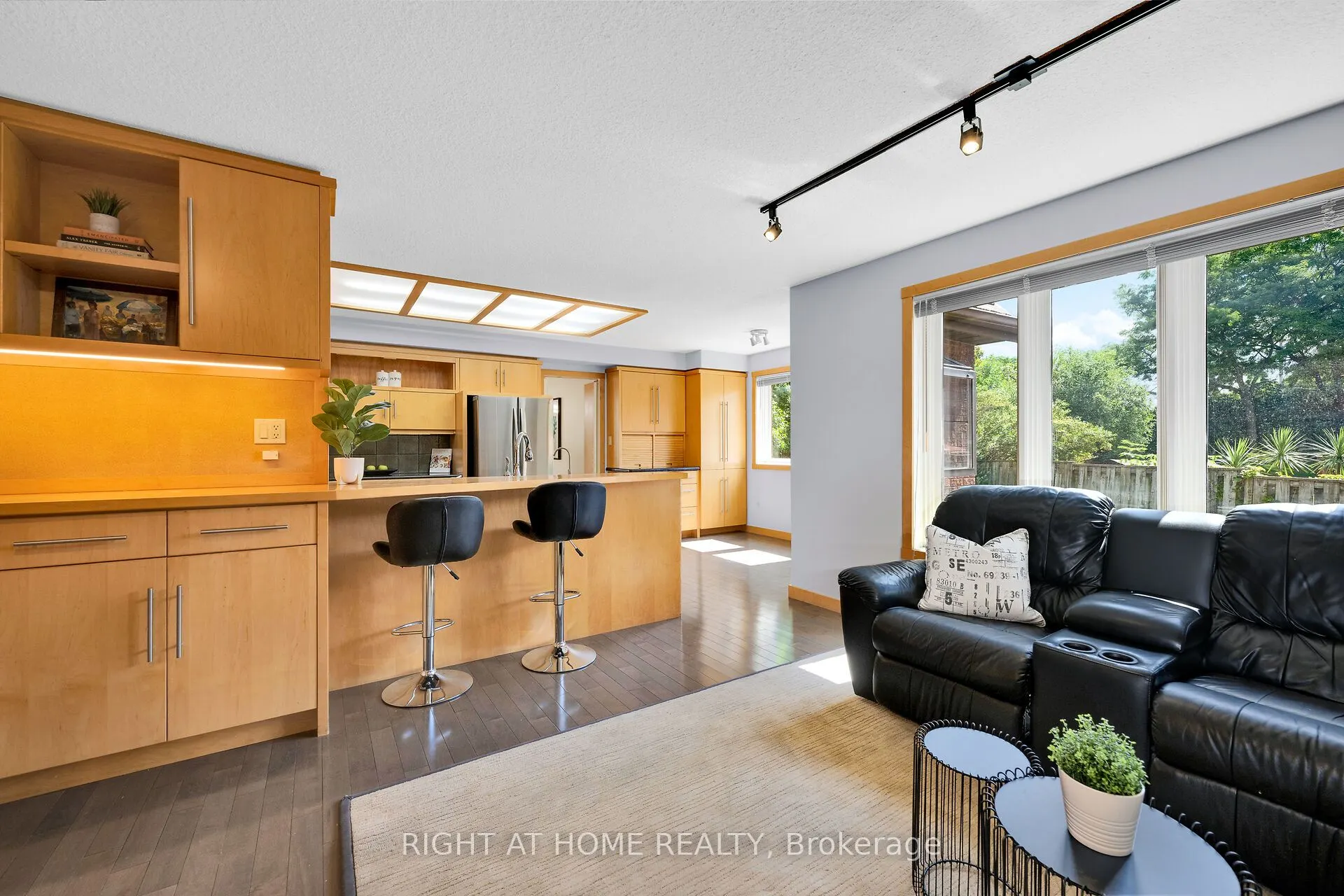 33 Walnut Drive