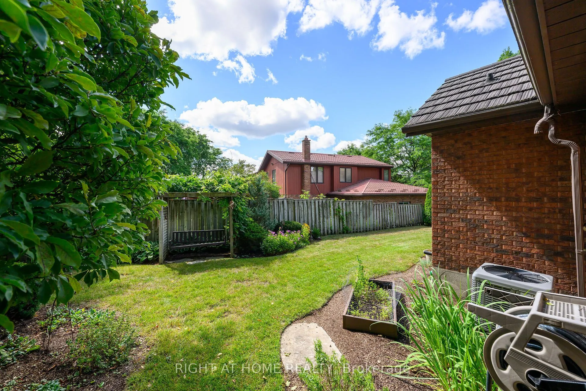 33 Walnut Drive