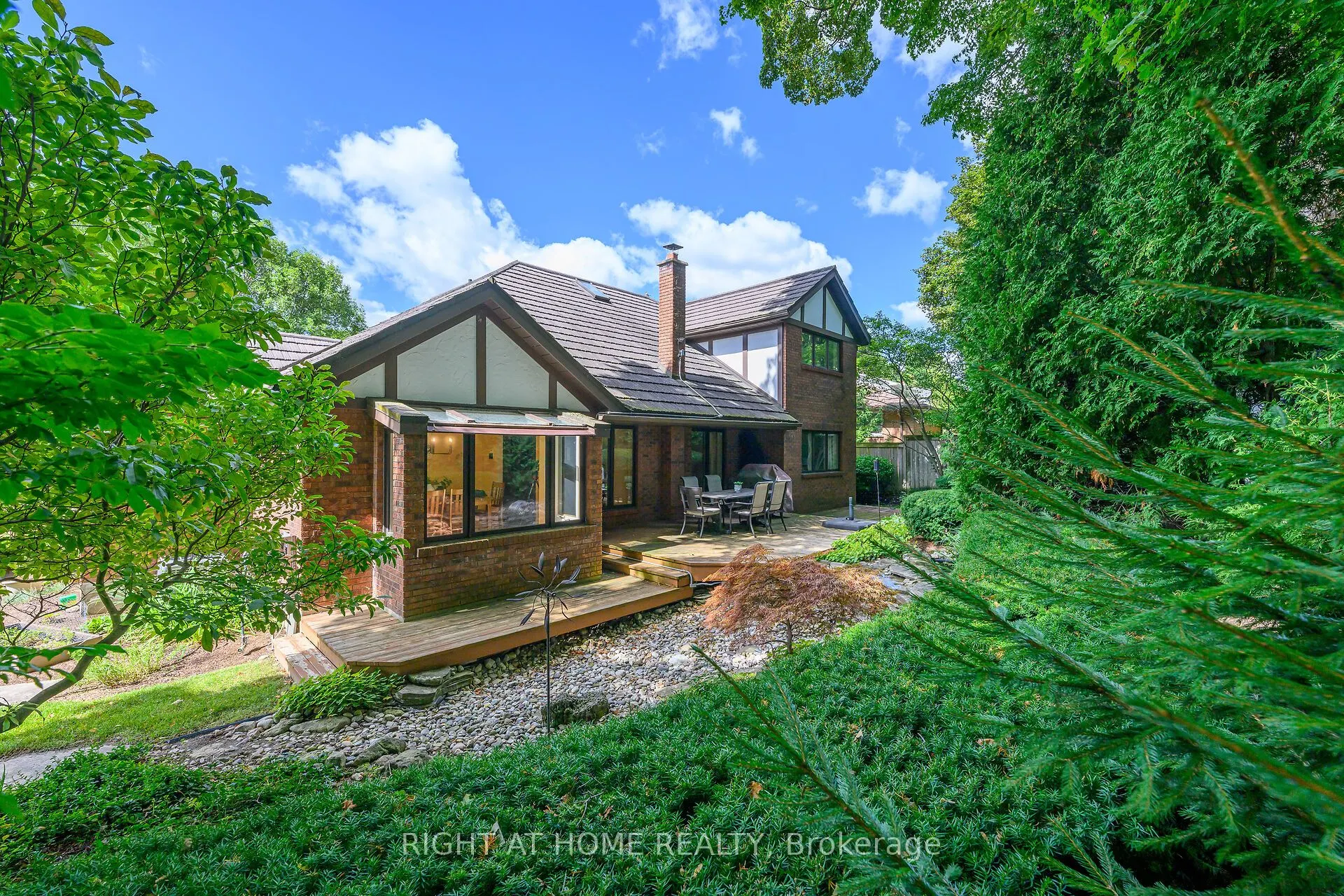 33 Walnut Drive
