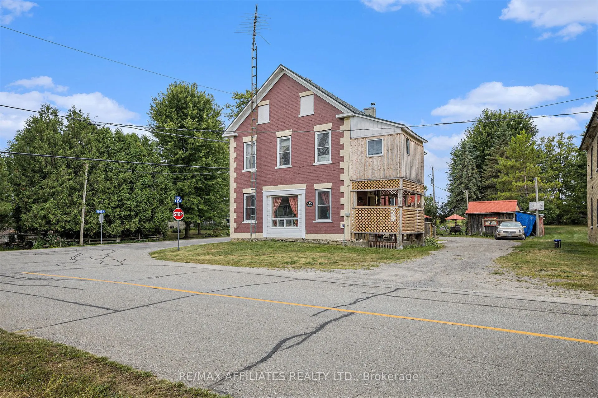 90 Main Street