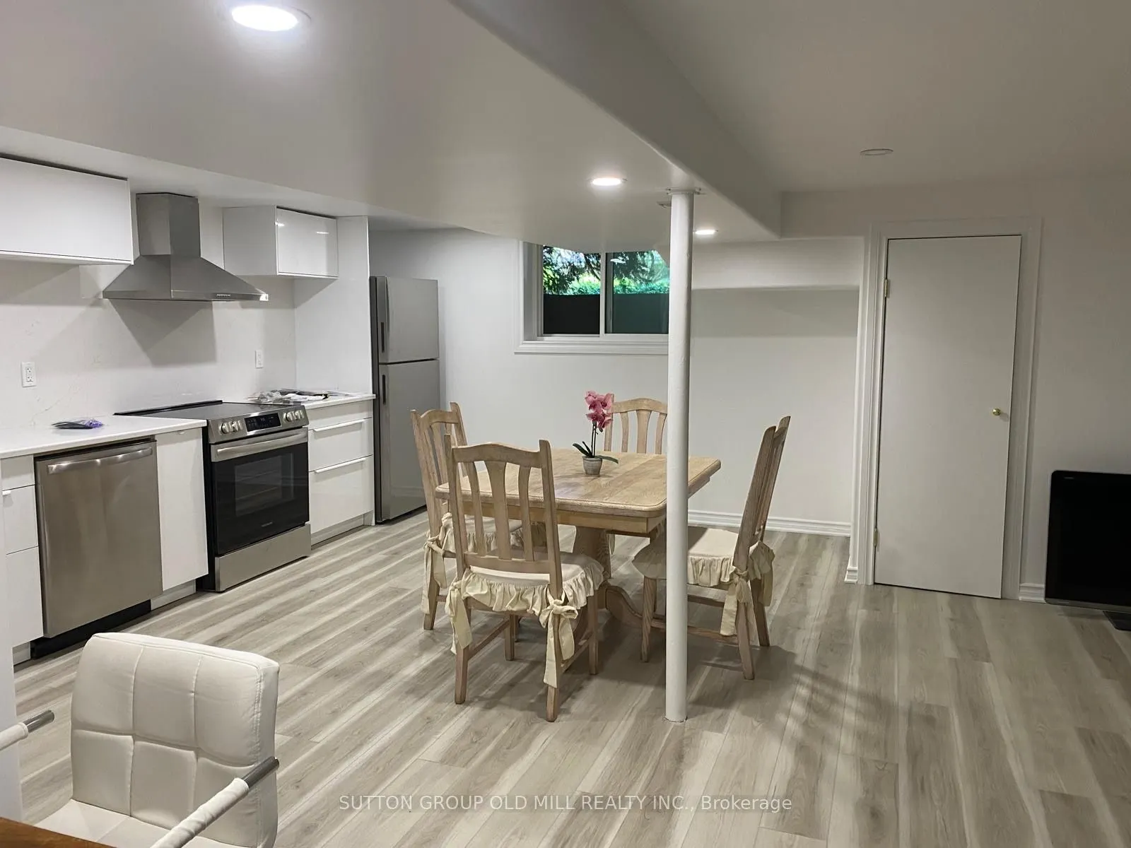14 Evergreen Drive, #Split Unit