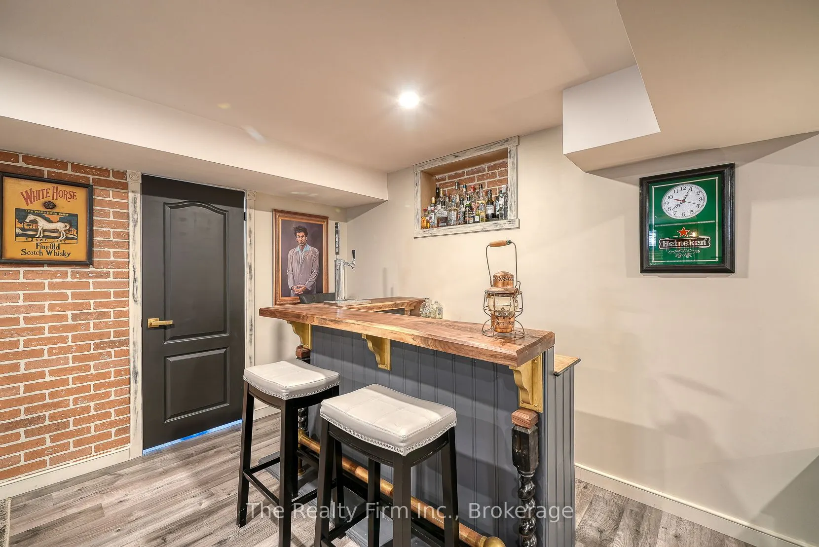 38 Winders Trail