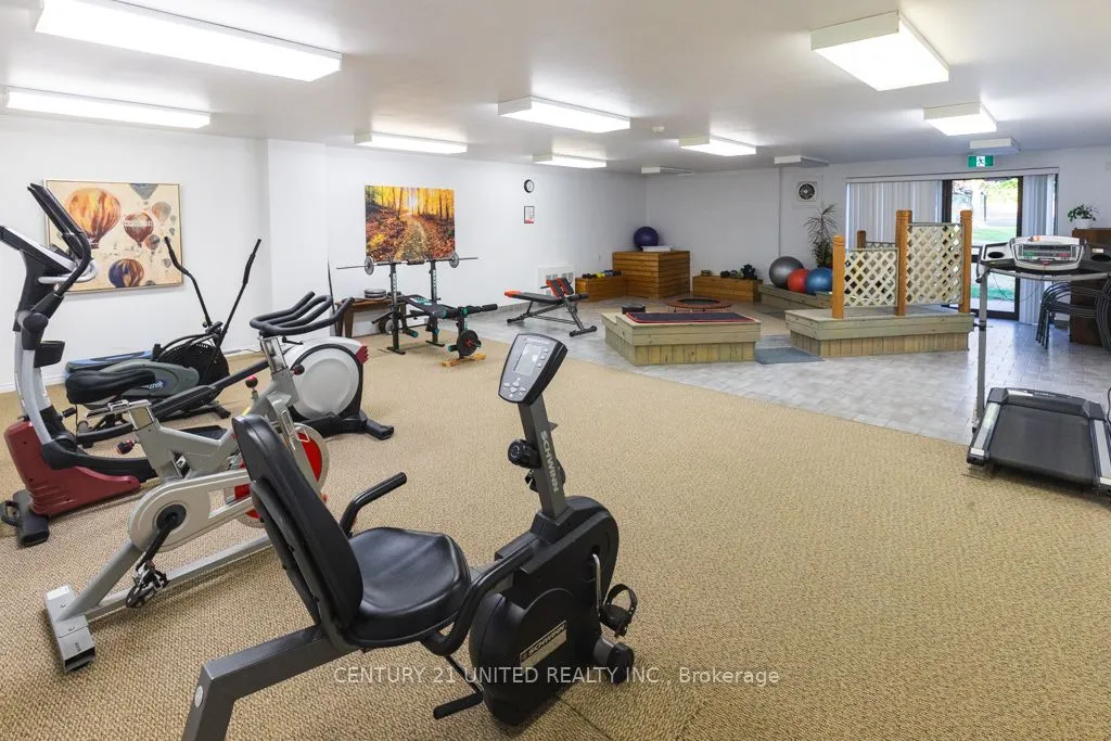 921 Armour Road, #305