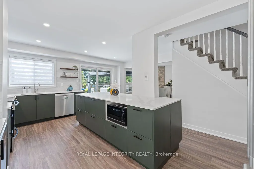 41 Beacon Way