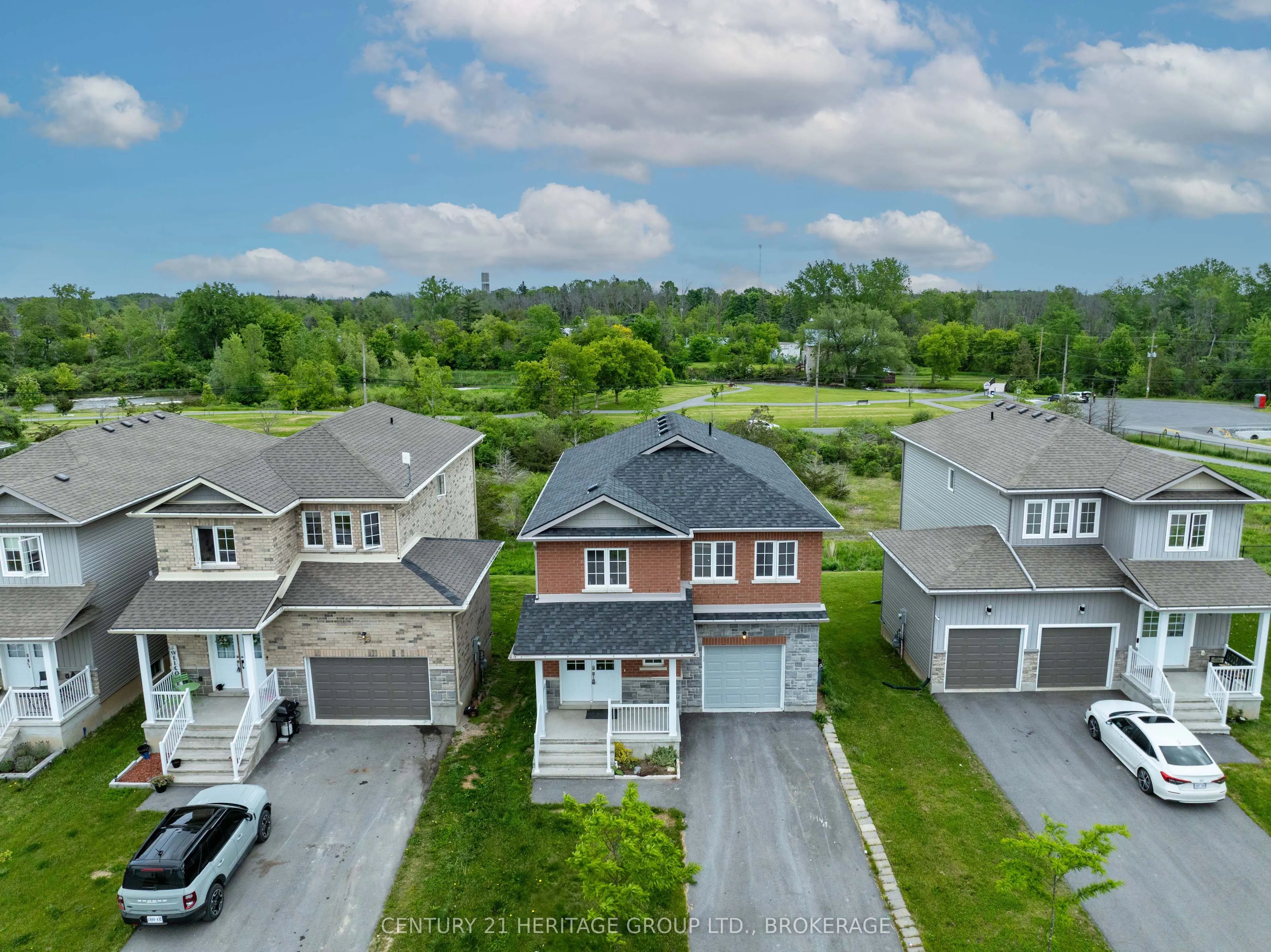 104 Brennan Crescent