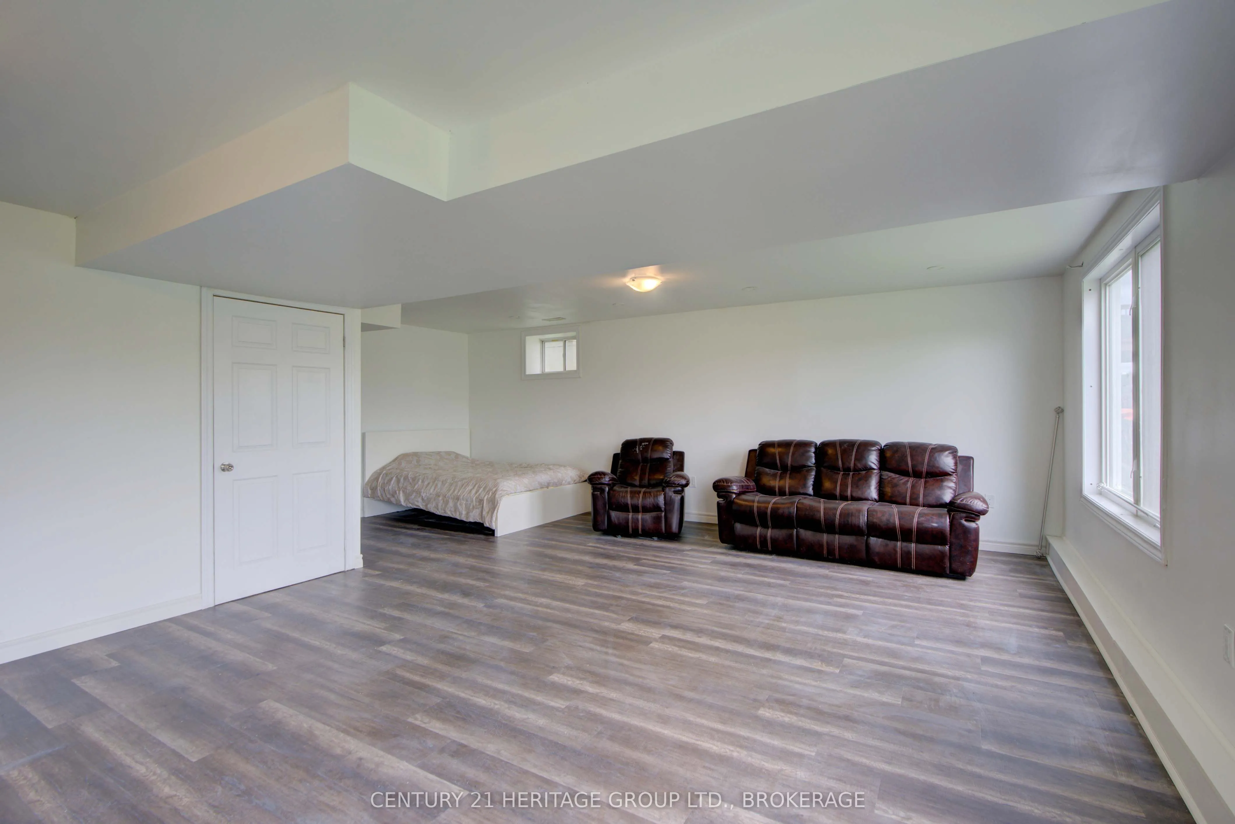 104 Brennan Crescent