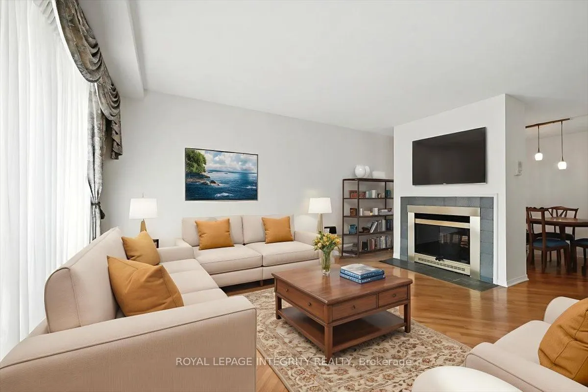 17 Columbus Avenue