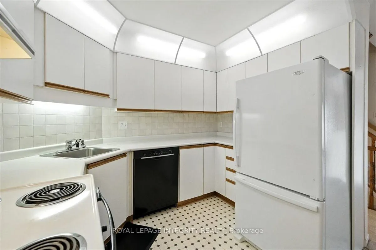 17 Columbus Avenue