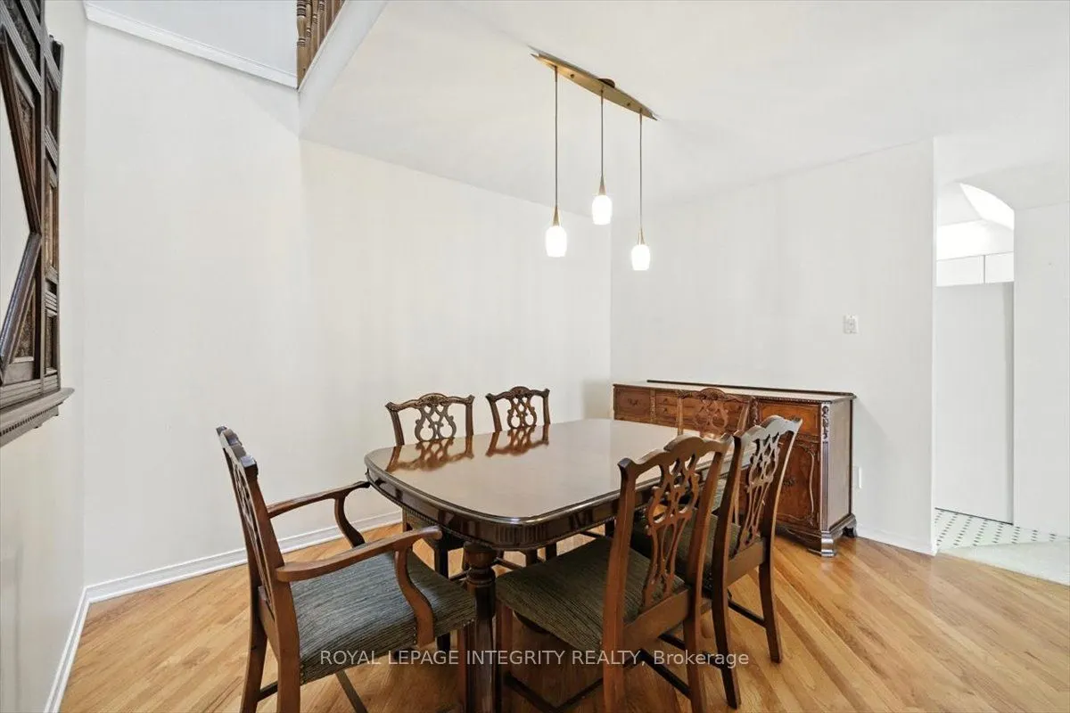 17 Columbus Avenue