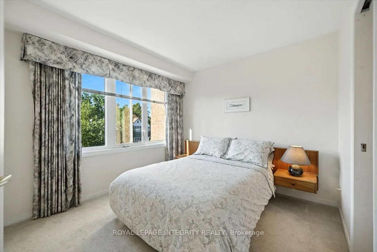 17 Columbus Avenue