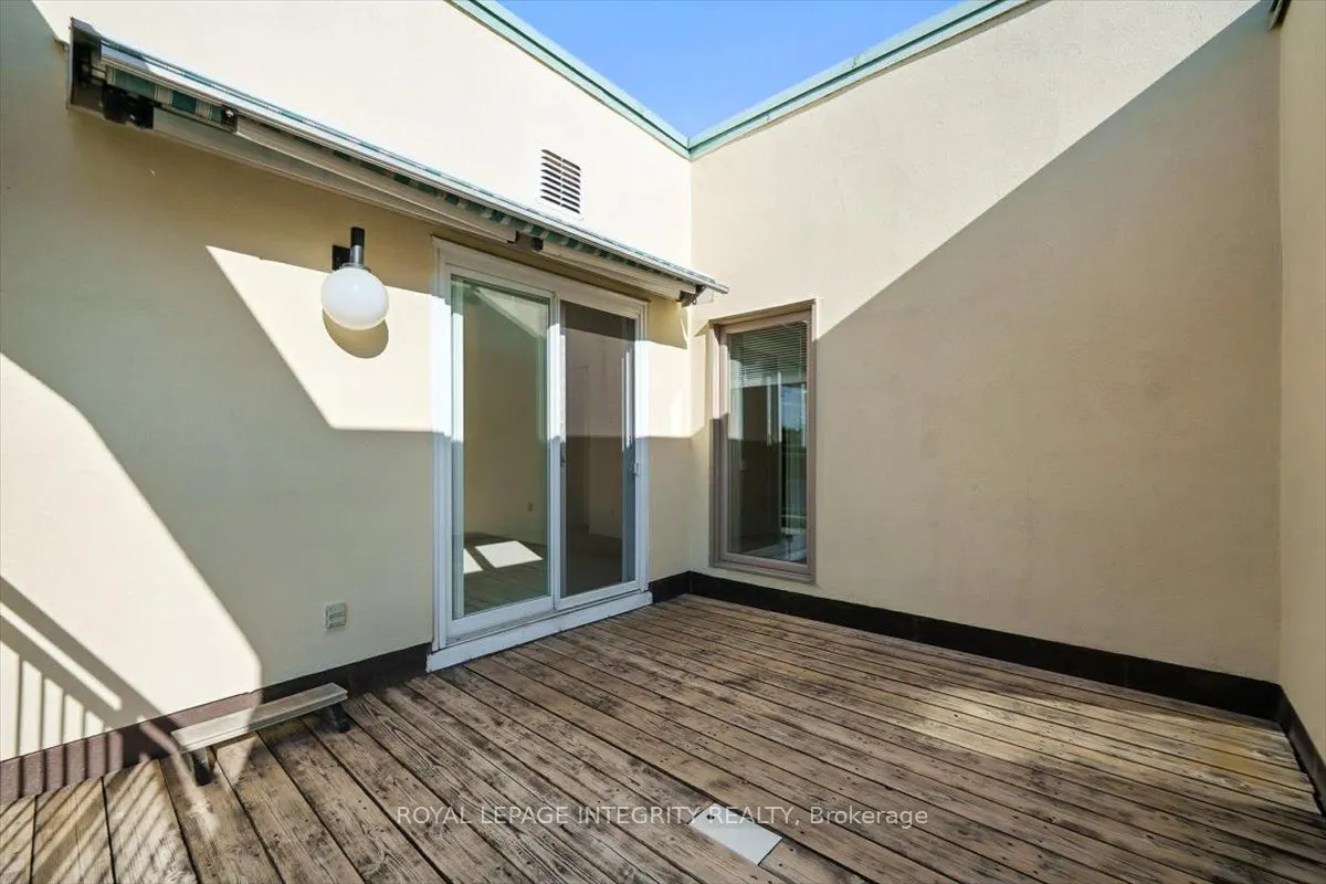 17 Columbus Avenue