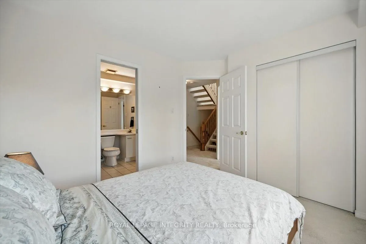 17 Columbus Avenue