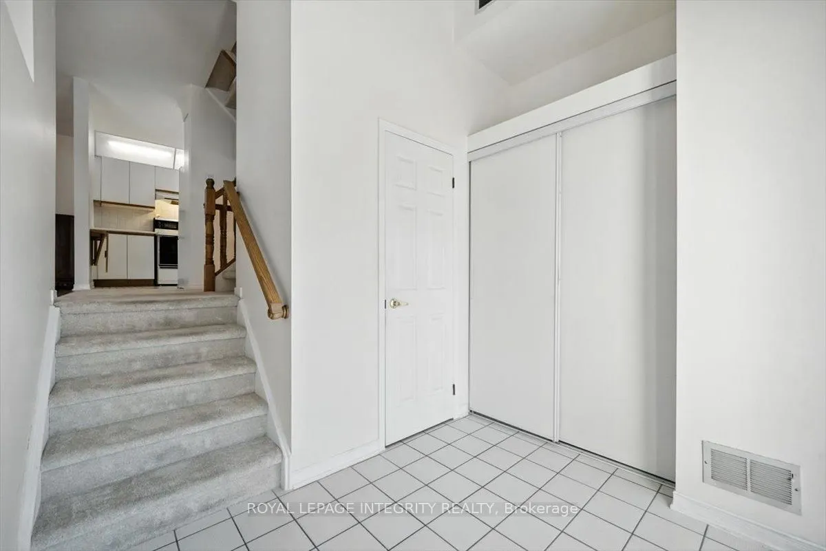 17 Columbus Avenue