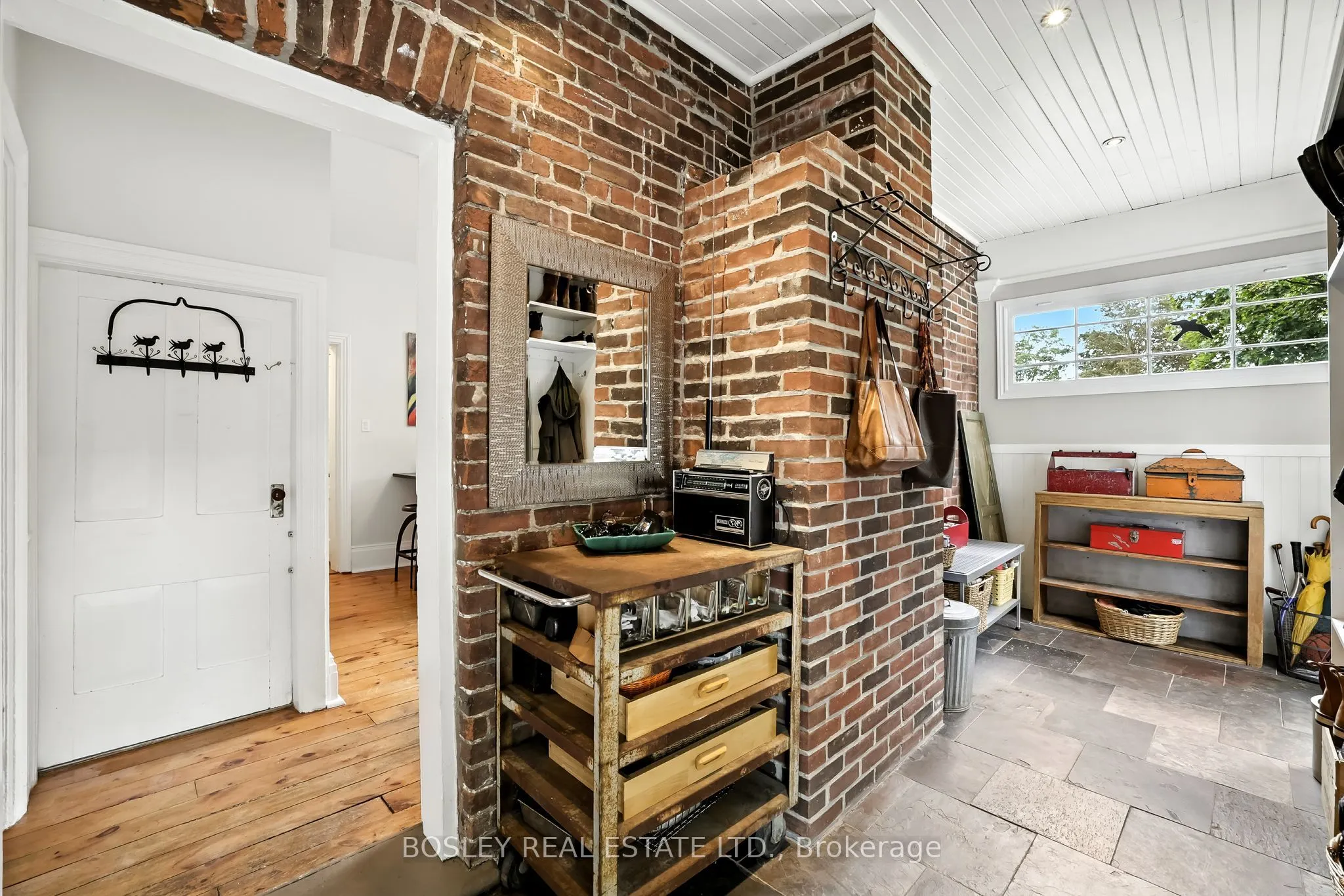 322 Ridout Street