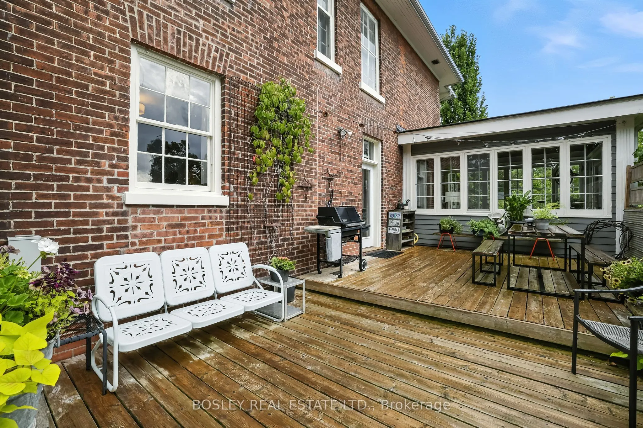 322 Ridout Street
