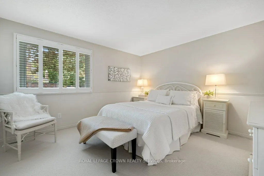 15 Quinte Crescent, #6