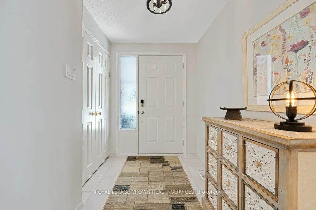 15 Quinte Crescent, #6