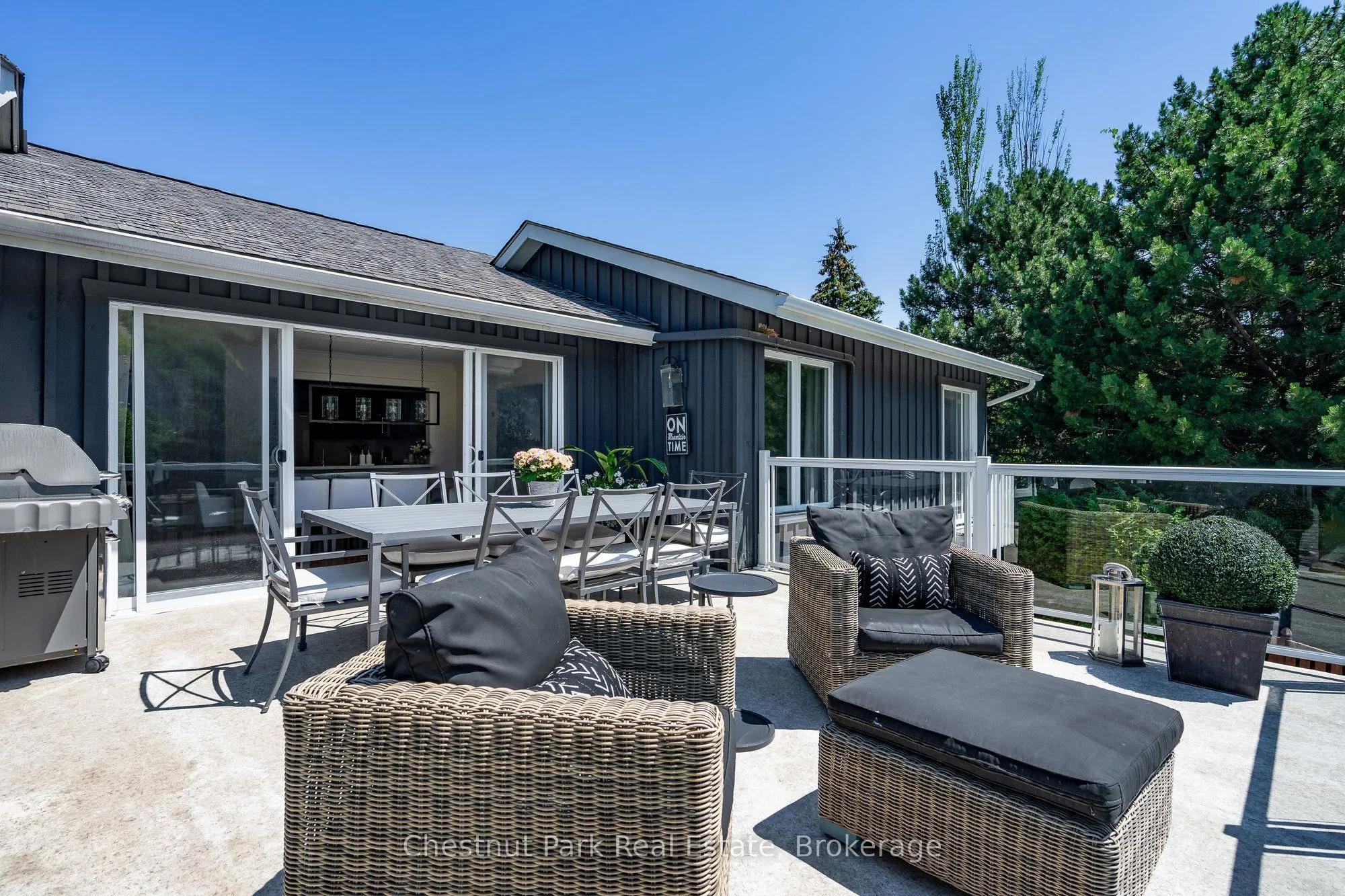 133 Carmichael Crescent